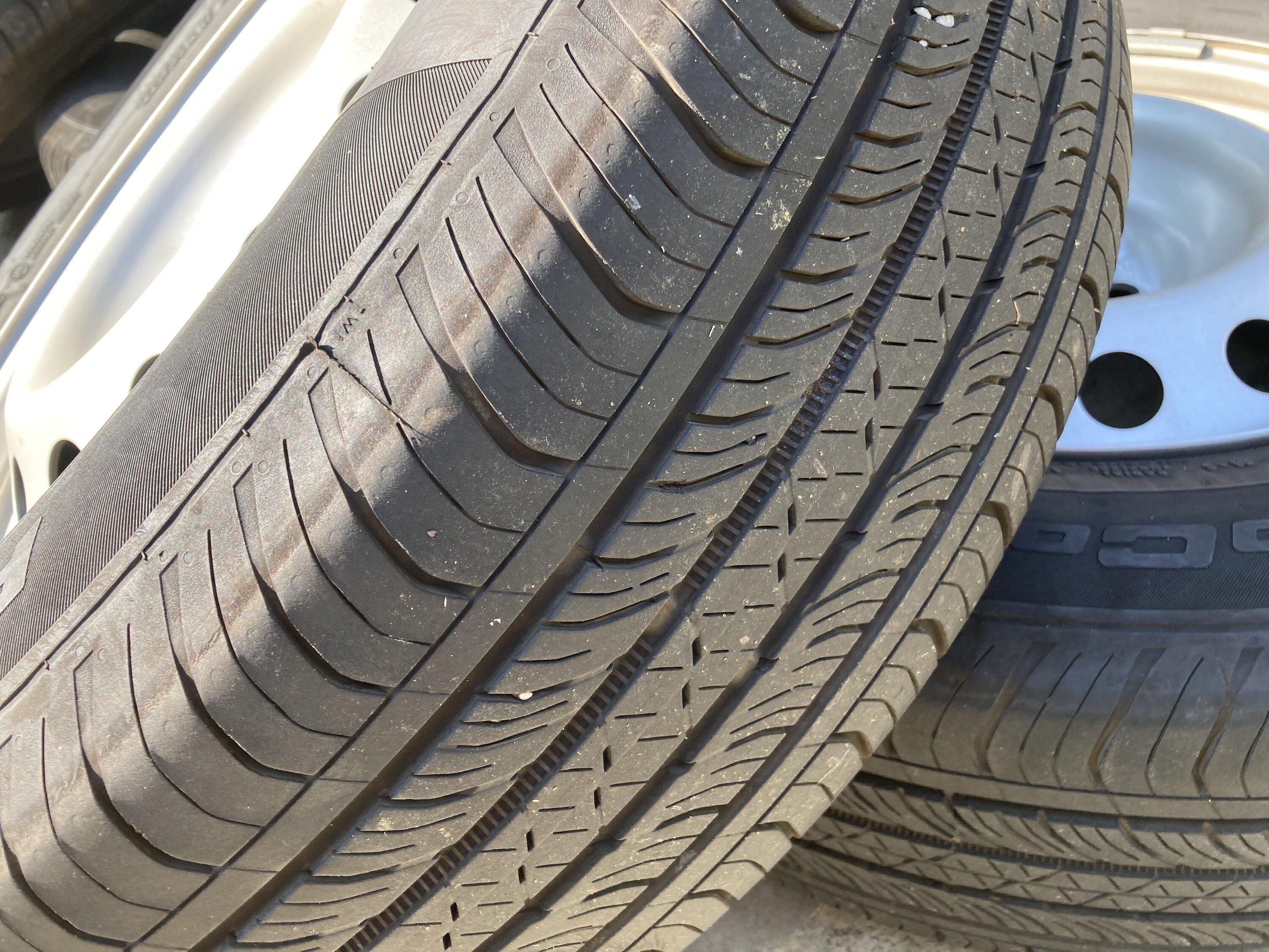 Ford Maverick XL Steelie Take Offs $450 obo 83D65BEA-80A9-4AF2-9CFA-7A3C43227537