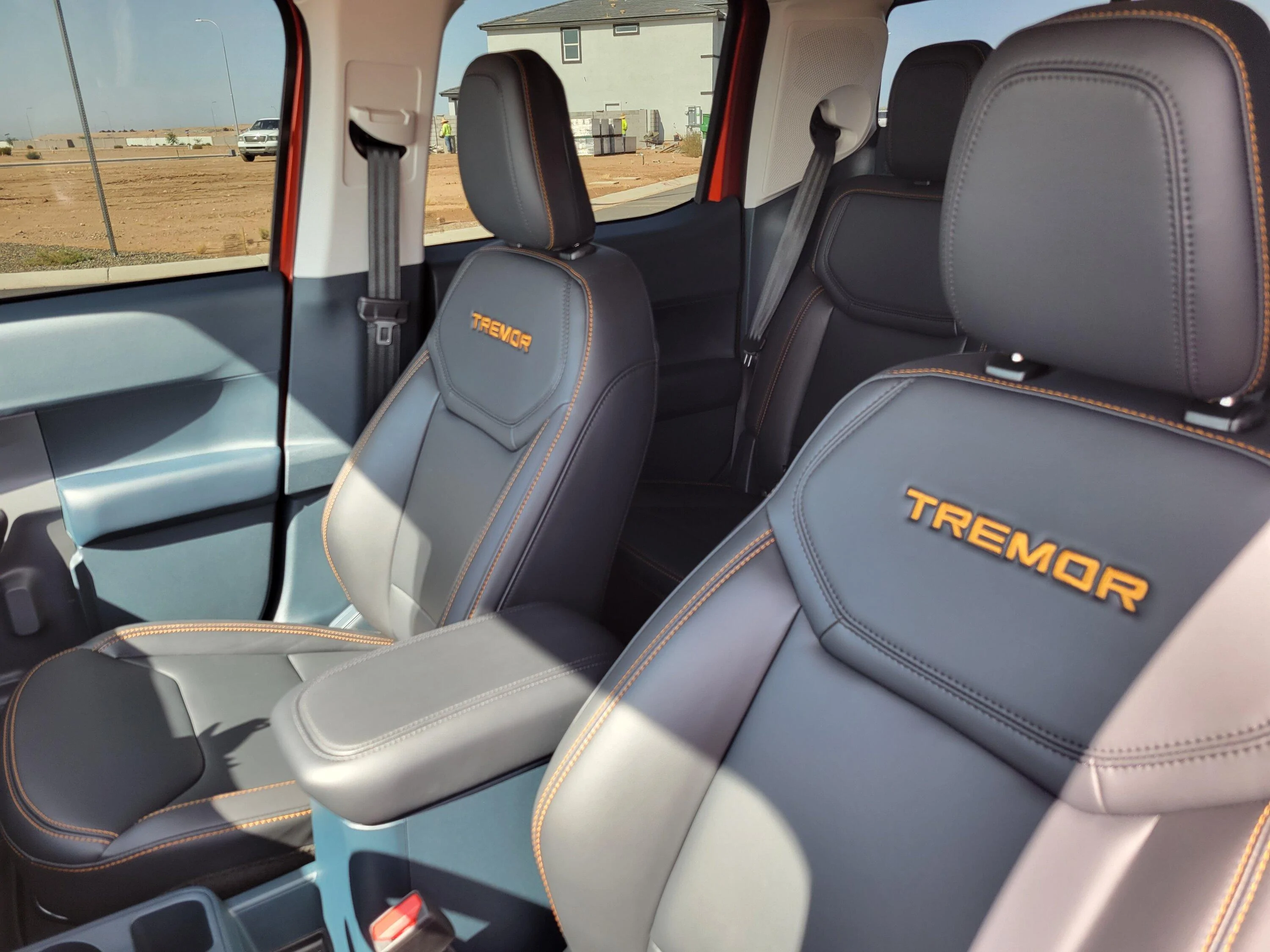 Ford Maverick HOT PEPPER RED Maverick Photos Thread Seats