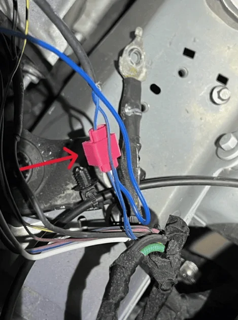 Ford Maverick Trailer Wiring Recall (23C04) - Quick Fix 1692901350399