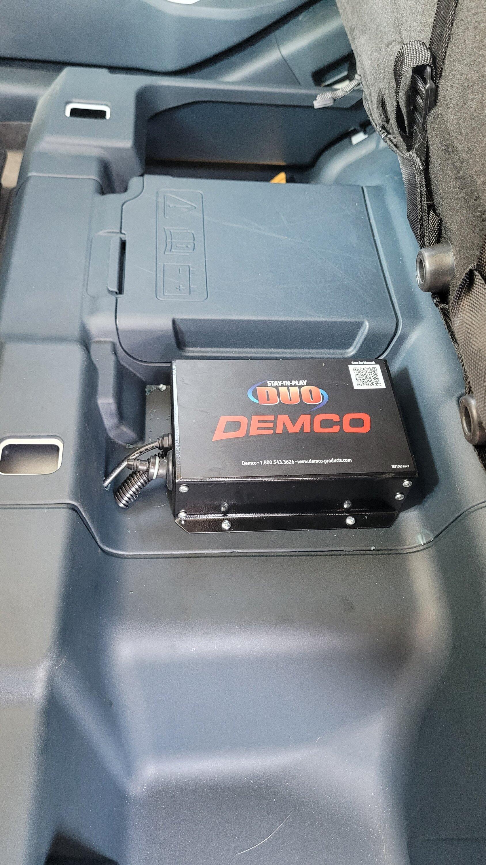 Ford Maverick Super Easy Flat Tow Setup w/ Roadmaster Nighthawk, Demco Stay-in-Play Duo SBS 20230823_150119