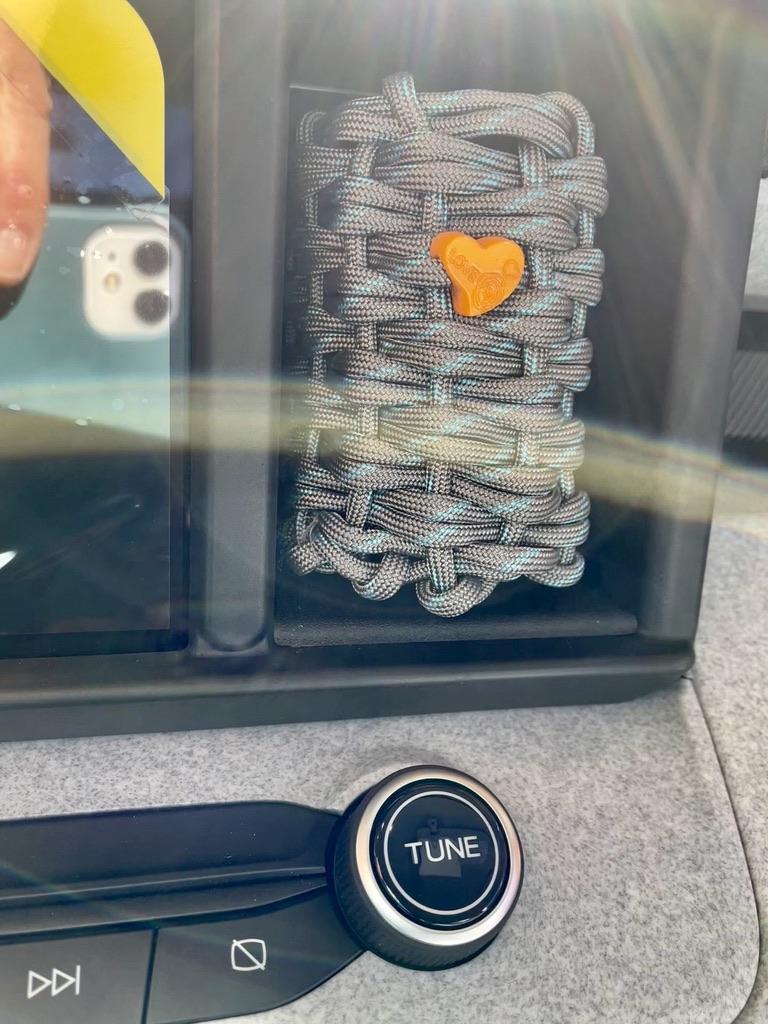 Ford Maverick What'd you put in dash Cubby Hole (space next display screen)? Paracord Therapy