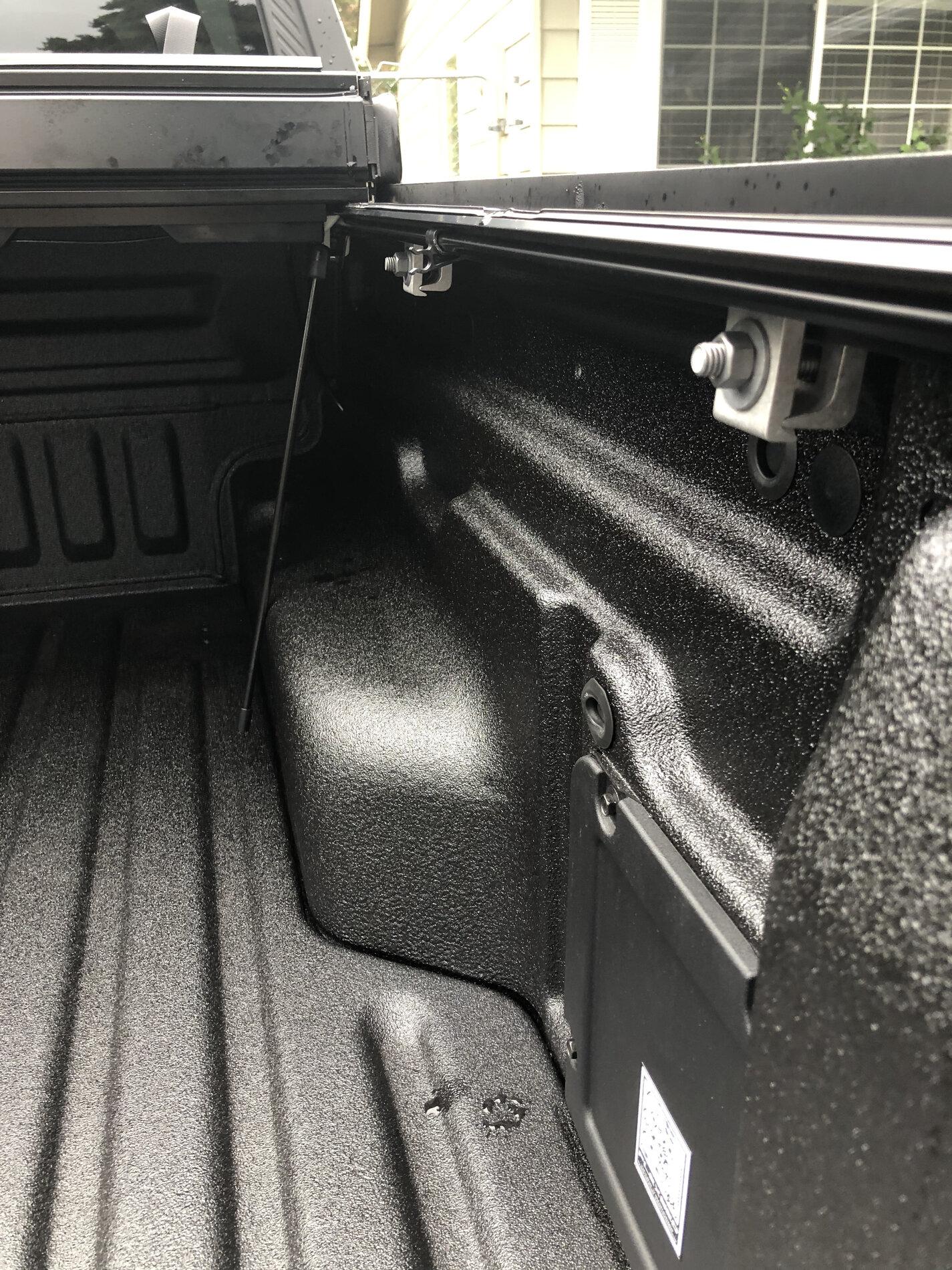 Ford Maverick Tonneau covers - trifold vs hard roll up? 69356F01-6C5D-4DD3-B25C-CBB16BCA4598