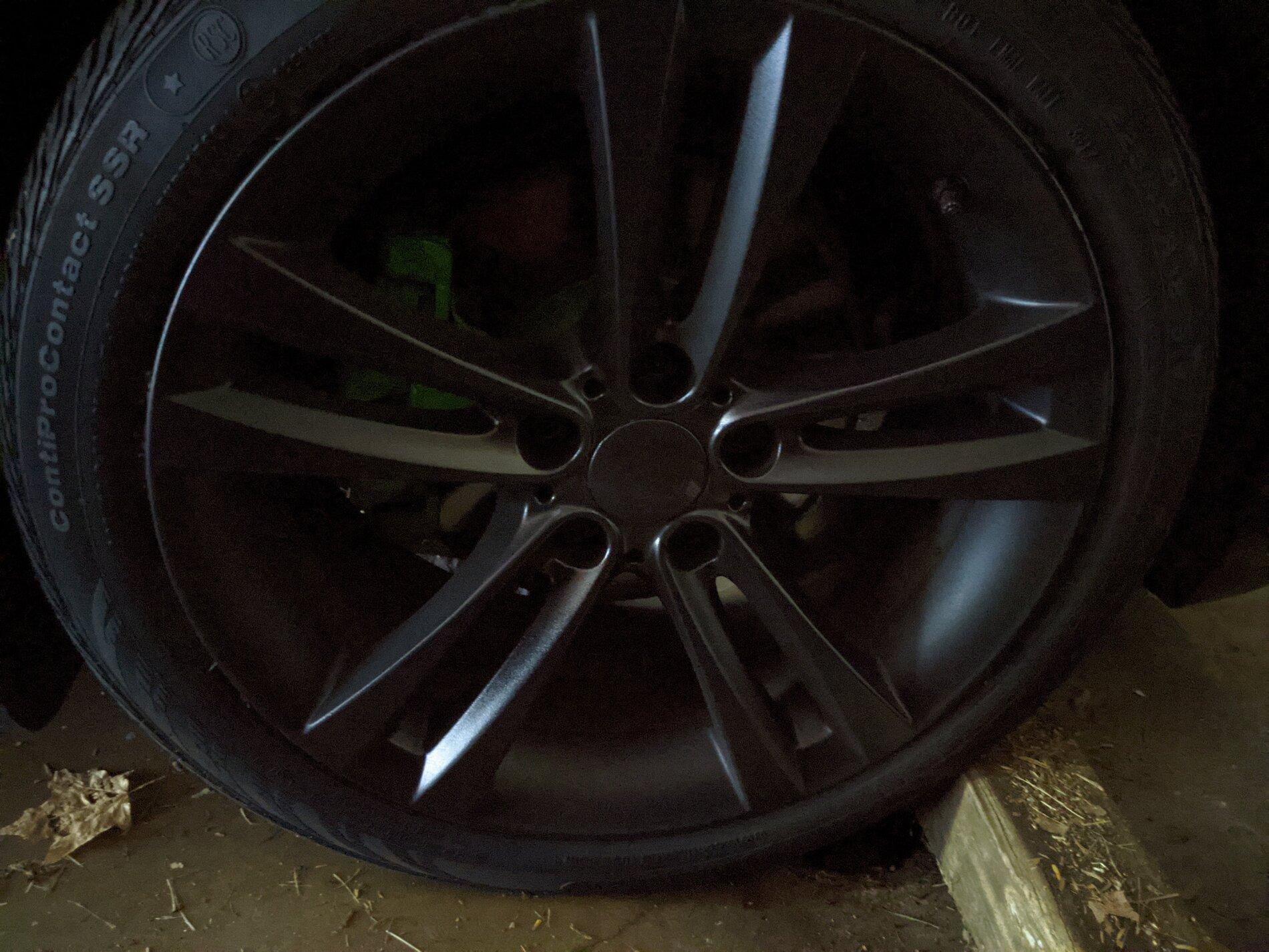 Ford Maverick HyperDip = Bye chrome trim (blacked out emblems with plastidip like spray) PXL_20211019_211818928