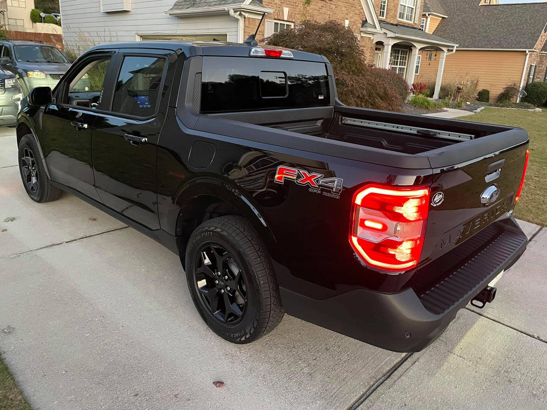Ford Maverick SHADOW BLACK Maverick Photos Thread Shadow Black Maverick Lariat FX4 black wheels 4