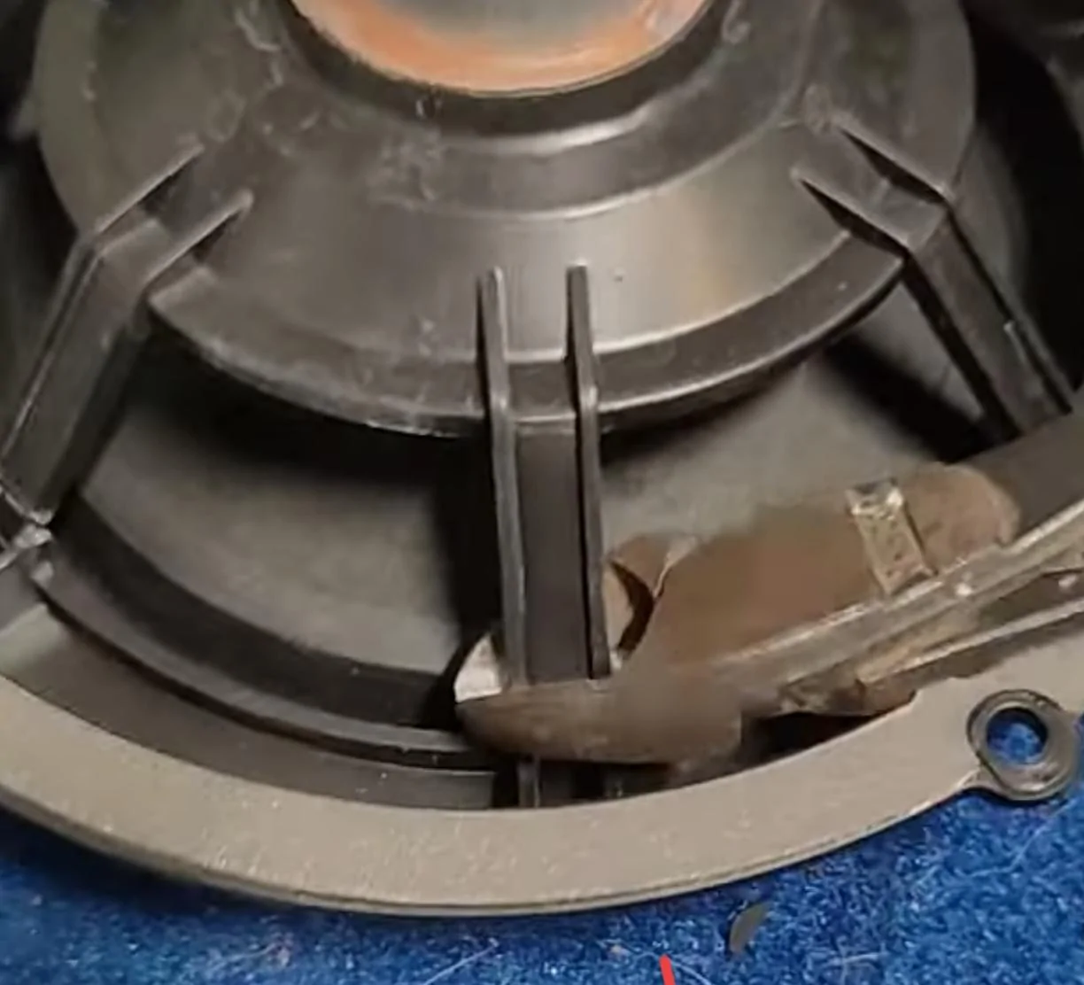 Ford Maverick I destroyed my factory speakers... Free 6 3/4" adapters rings are in your doors Screenshot_2023-08-29-16-11-12-77_f9ee0578fe1cc94de7482bd41accb329