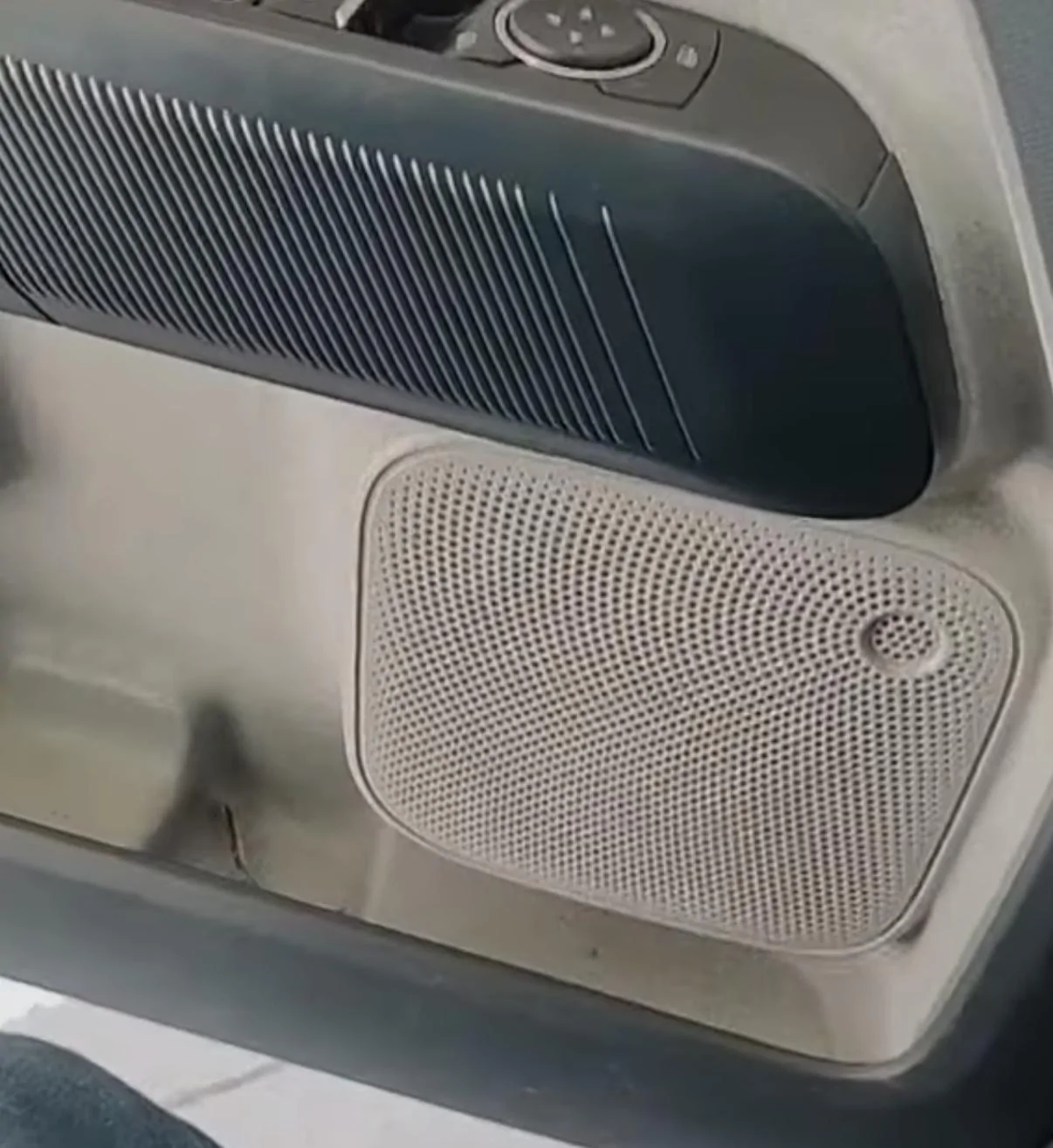Ford Maverick I destroyed my factory speakers... Free 6 3/4" adapters rings are in your doors Screenshot_2023-08-29-16-13-49-25_f9ee0578fe1cc94de7482bd41accb329