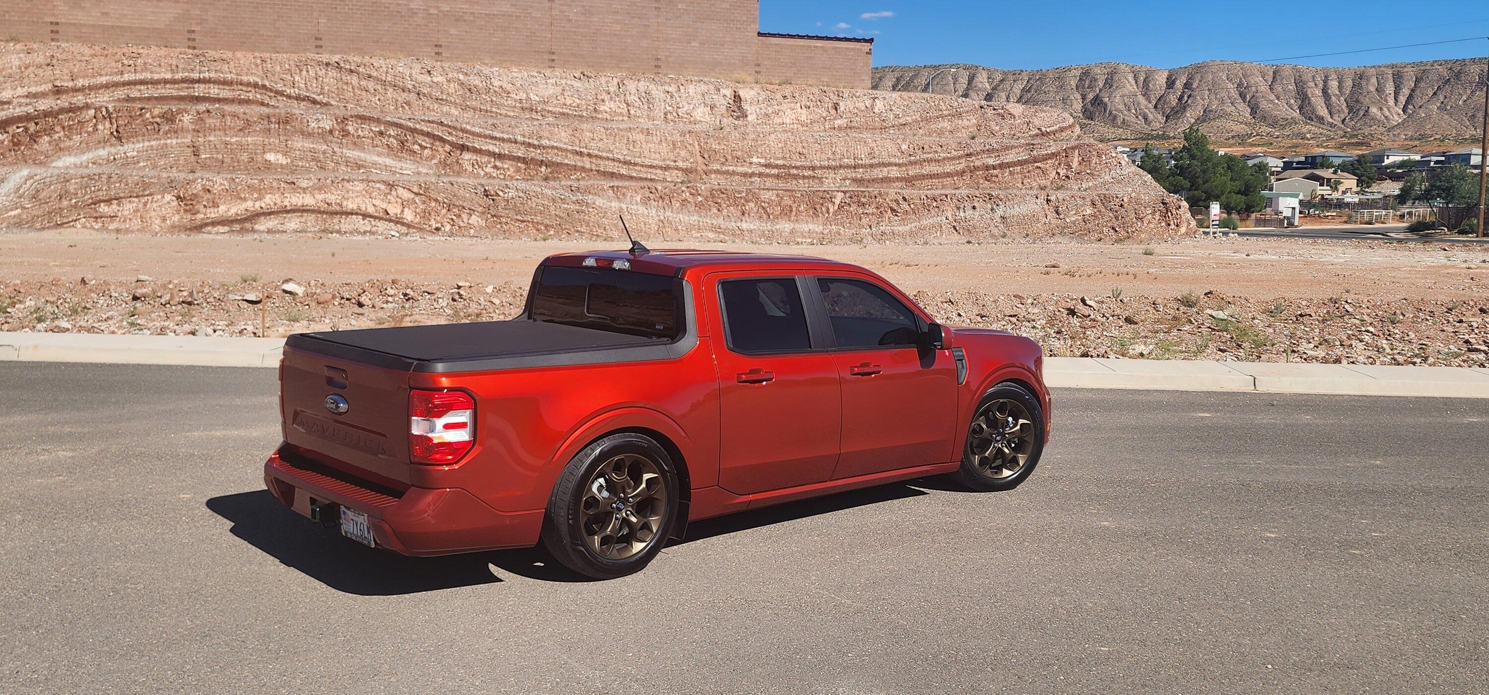 Ford Maverick Slammed on Silver's Coilovers (23 Hybrid Lariat) 20230829_163142