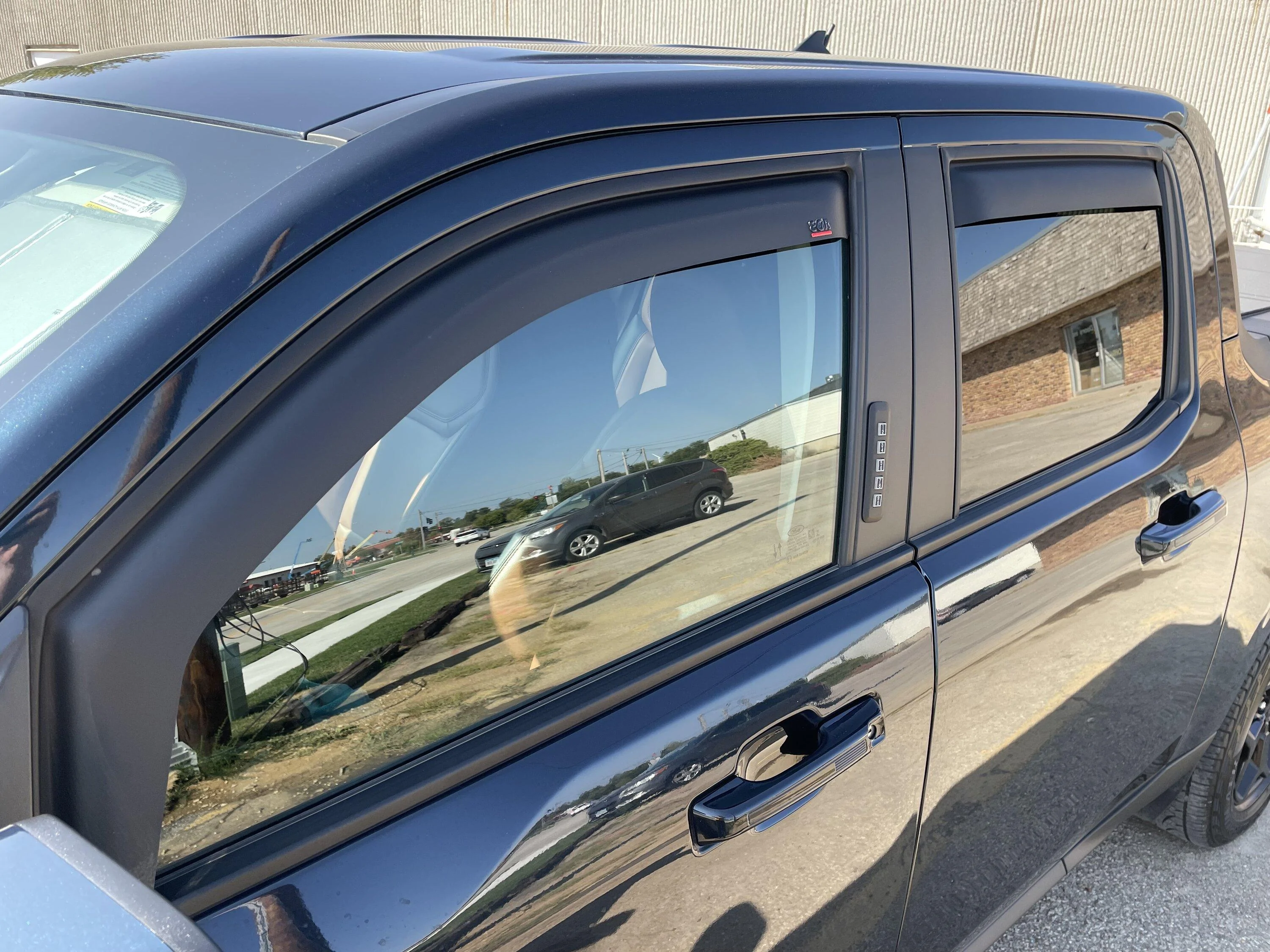 Ford Maverick EGR window visors versus Wellvisors IMG_0946