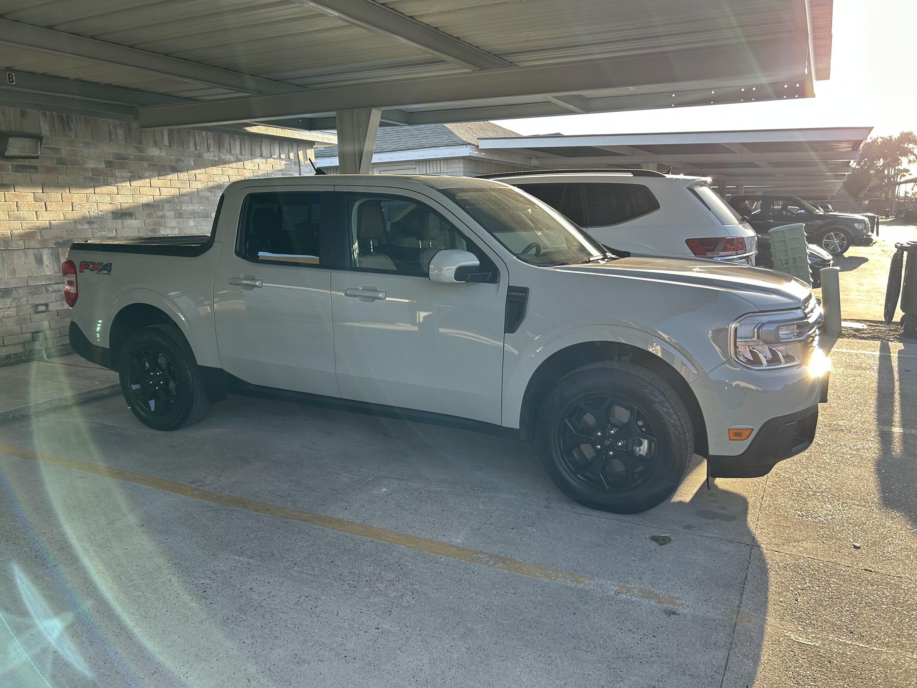 Ford Maverick Bought Maverick Lariat FX4 yesterday, 2023 model.  Missing options; IMG_0015