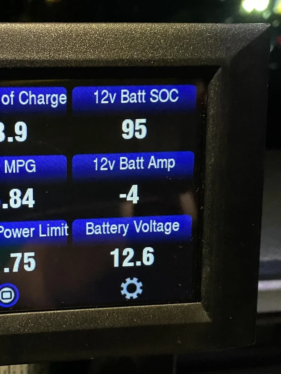 Ford Maverick Replacing 12v battery D1B90A7F-C156-42B3-867A-062D5483C9C8