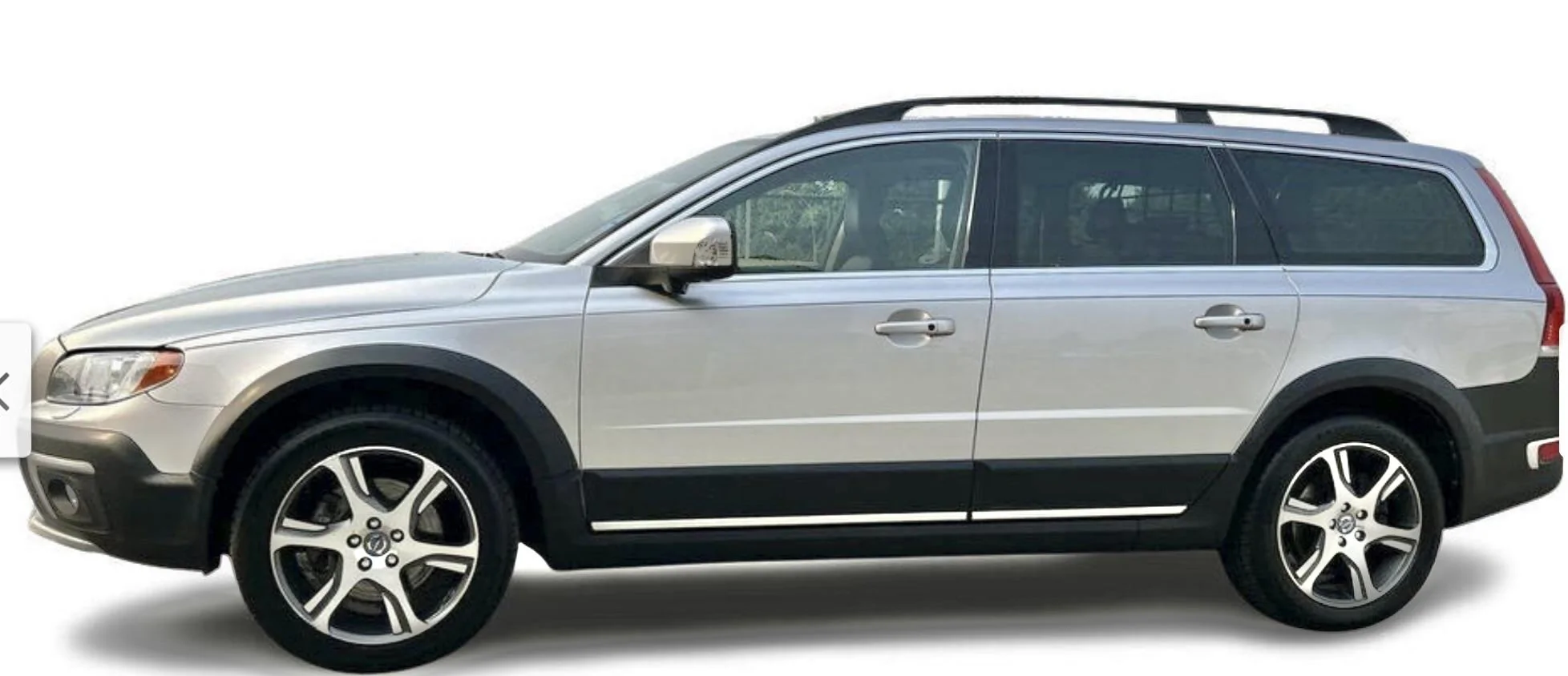 Ford Maverick Cheap decent looking rims in western Canada? 2015 Volvo XC70 Left 