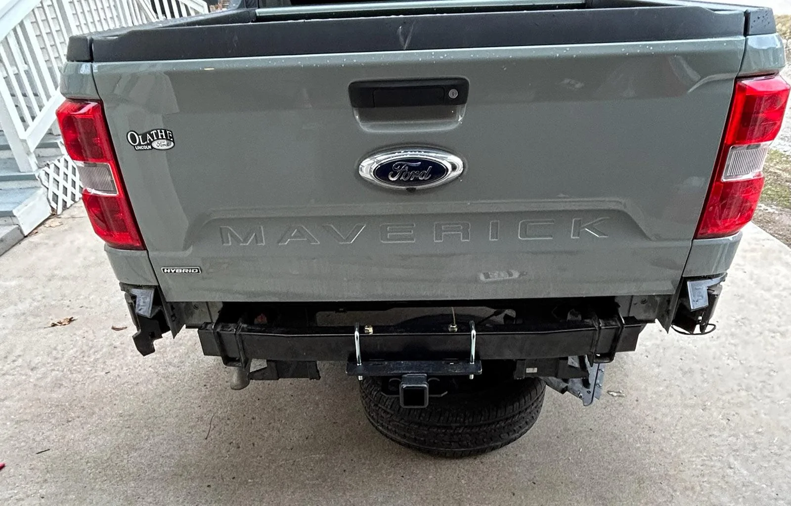 Ford Maverick Tremor offroading on dirtbike playground! Ford-Maverick-Trailer-Hitch