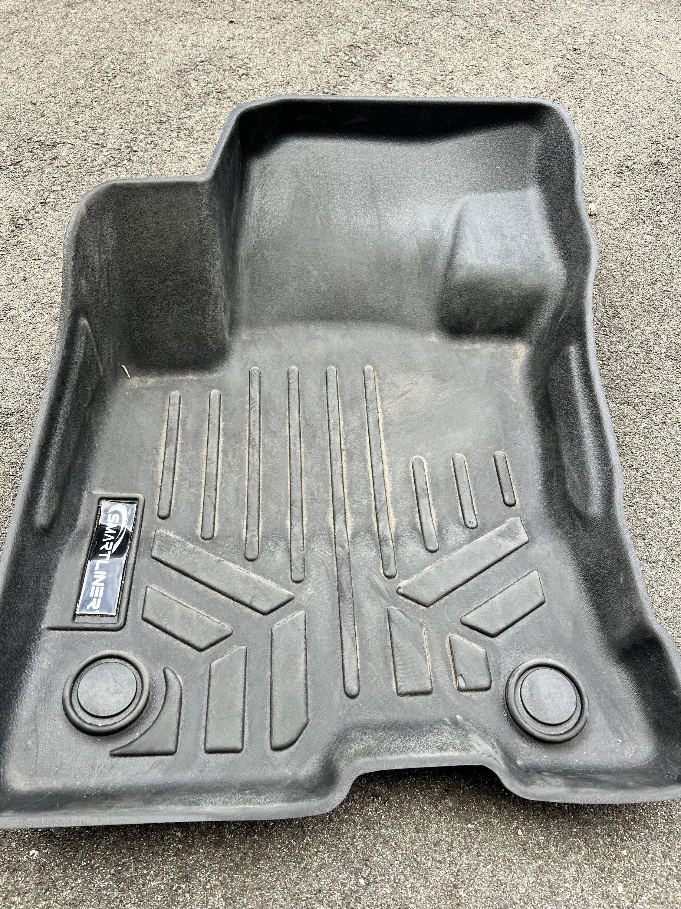 Ford Maverick Smartliner floor mats wearing out IMG_4166
