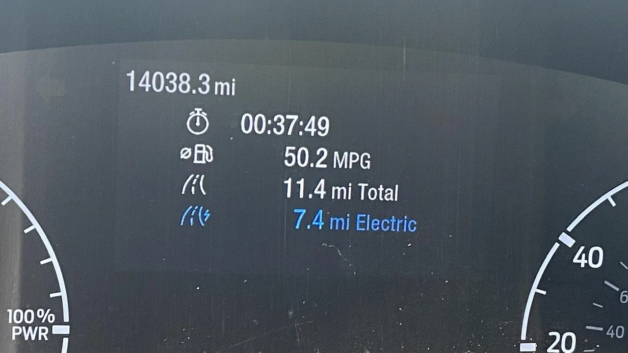 Ford Maverick The REAL HYBRID MPG 99FC144D-7C7E-4083-BD8D-7D0FB0A54006
