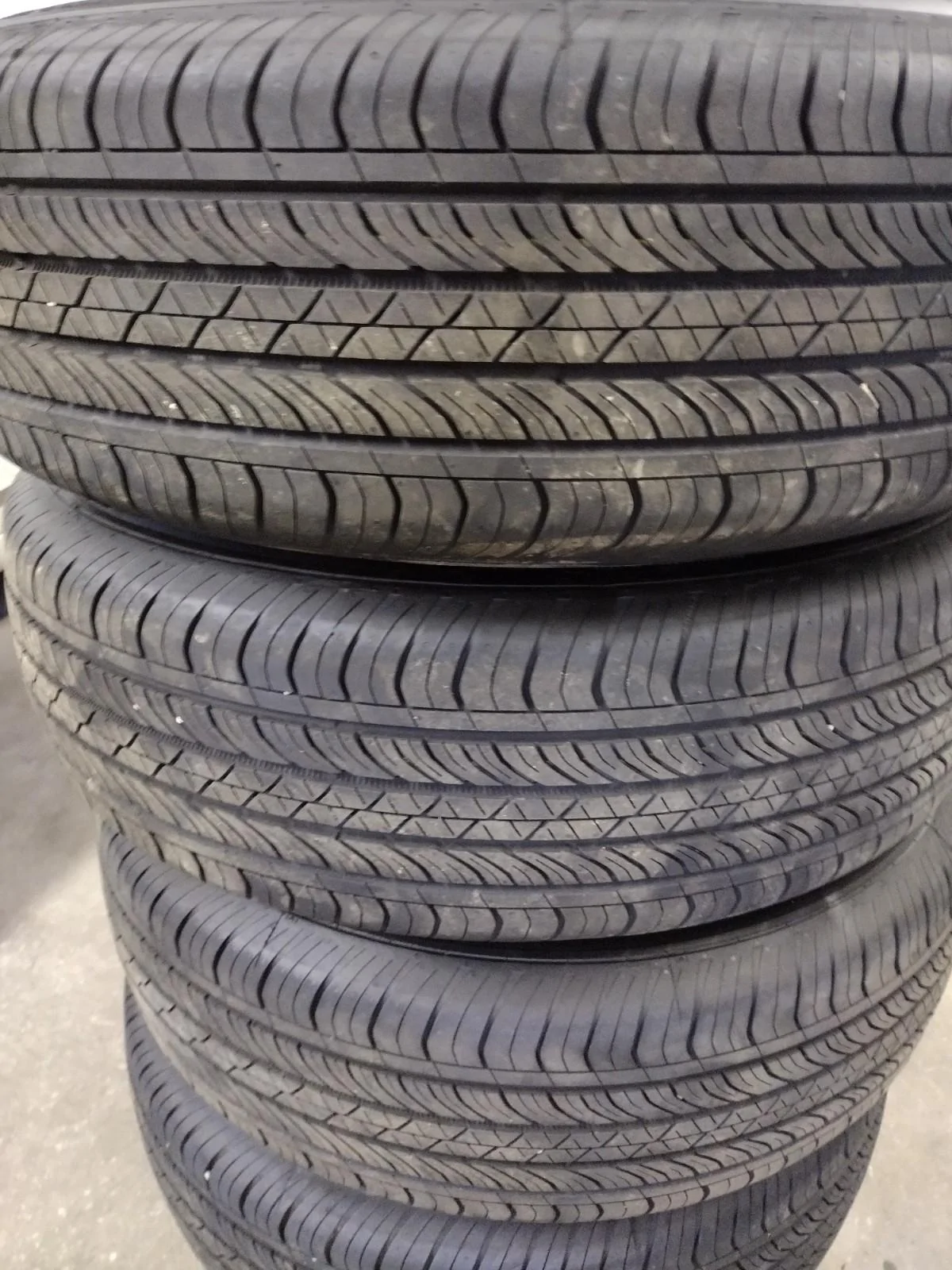 Ford Maverick Michigan LOOKING for XL wheels/tires IMG_20230404_164811860