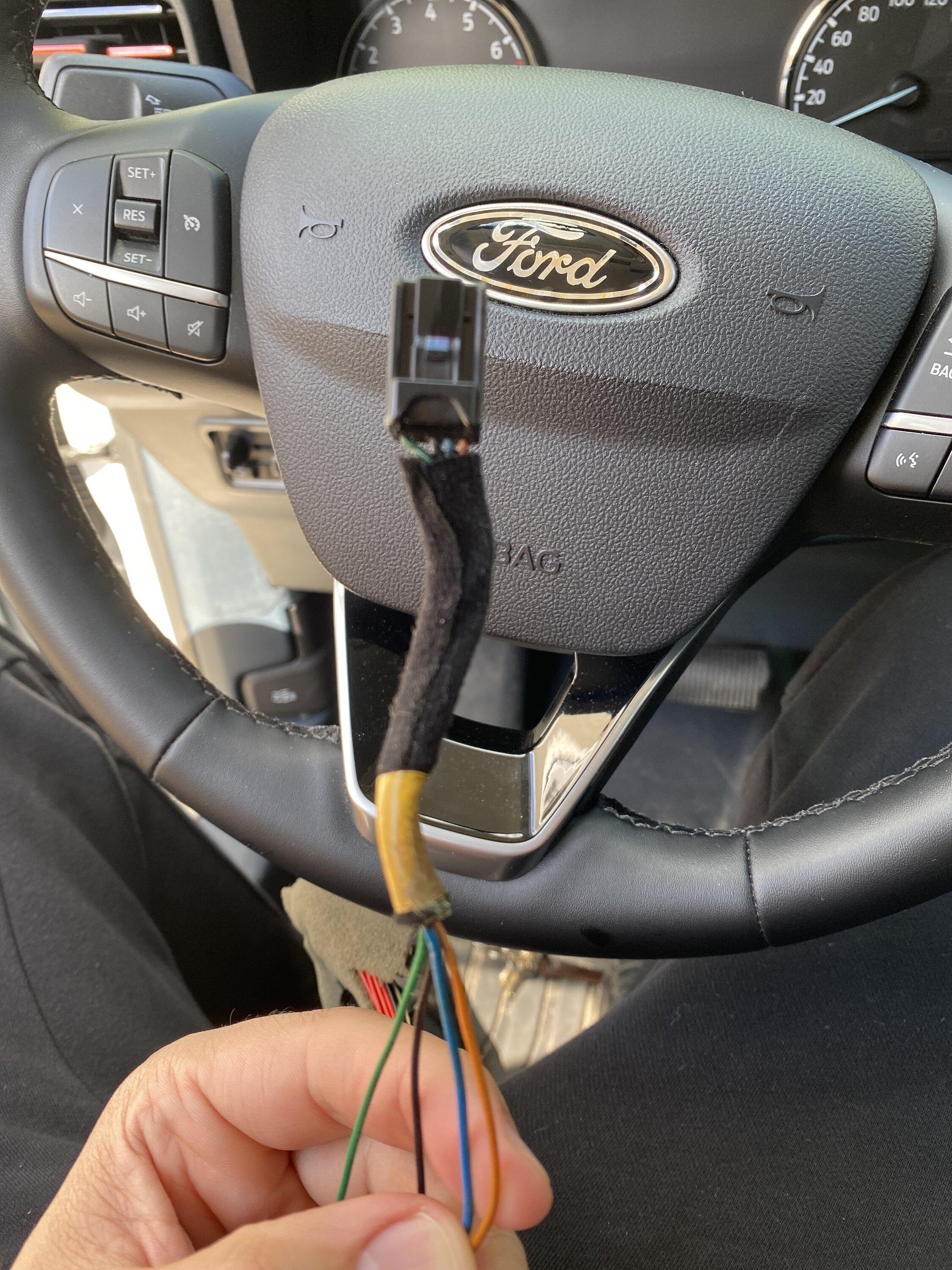 Ford Maverick Cheap auto-dimming, homelink mirror image