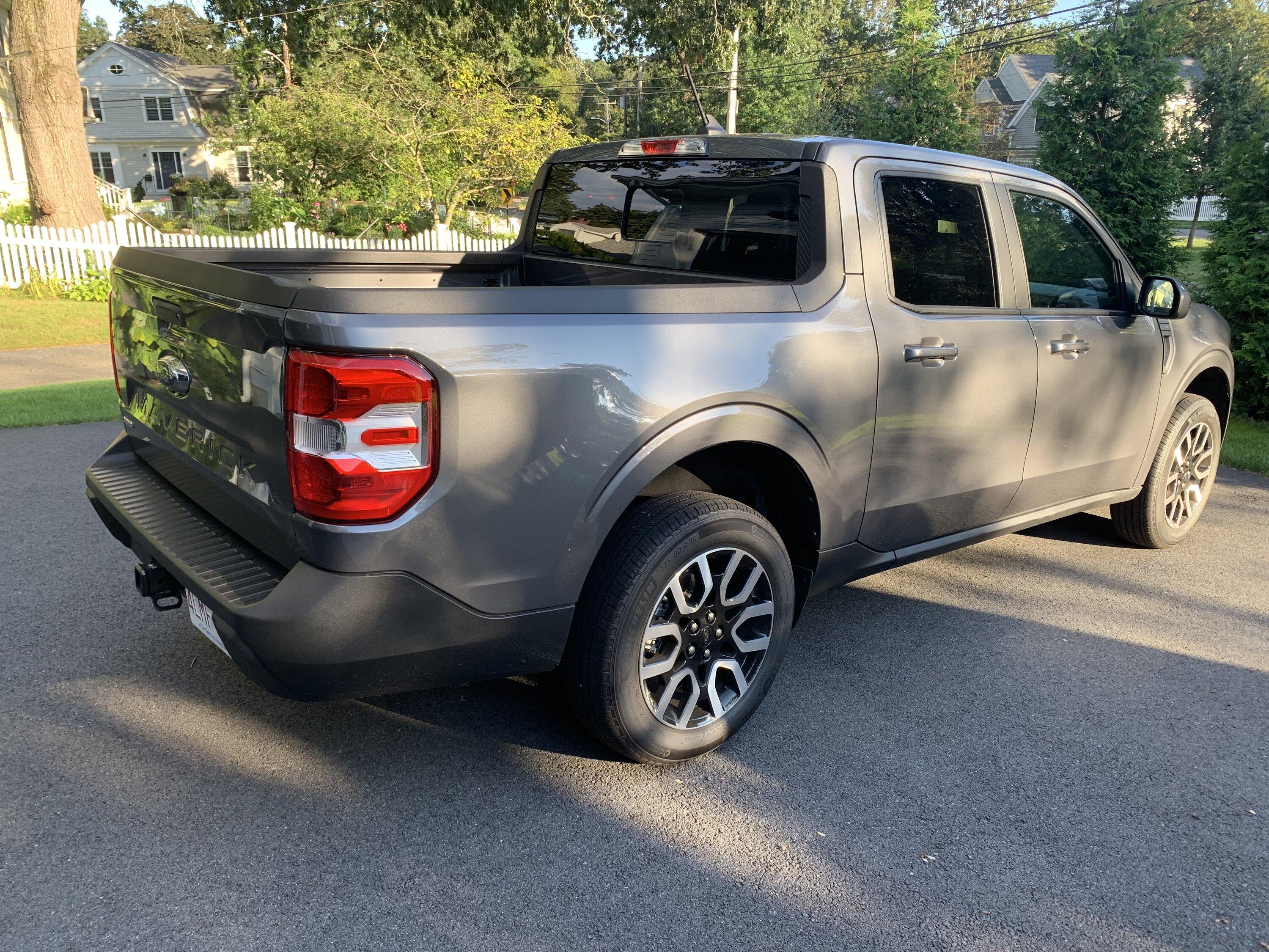 Ford Maverick 2023 Lariat Hybrid available $35000 IMG_6327