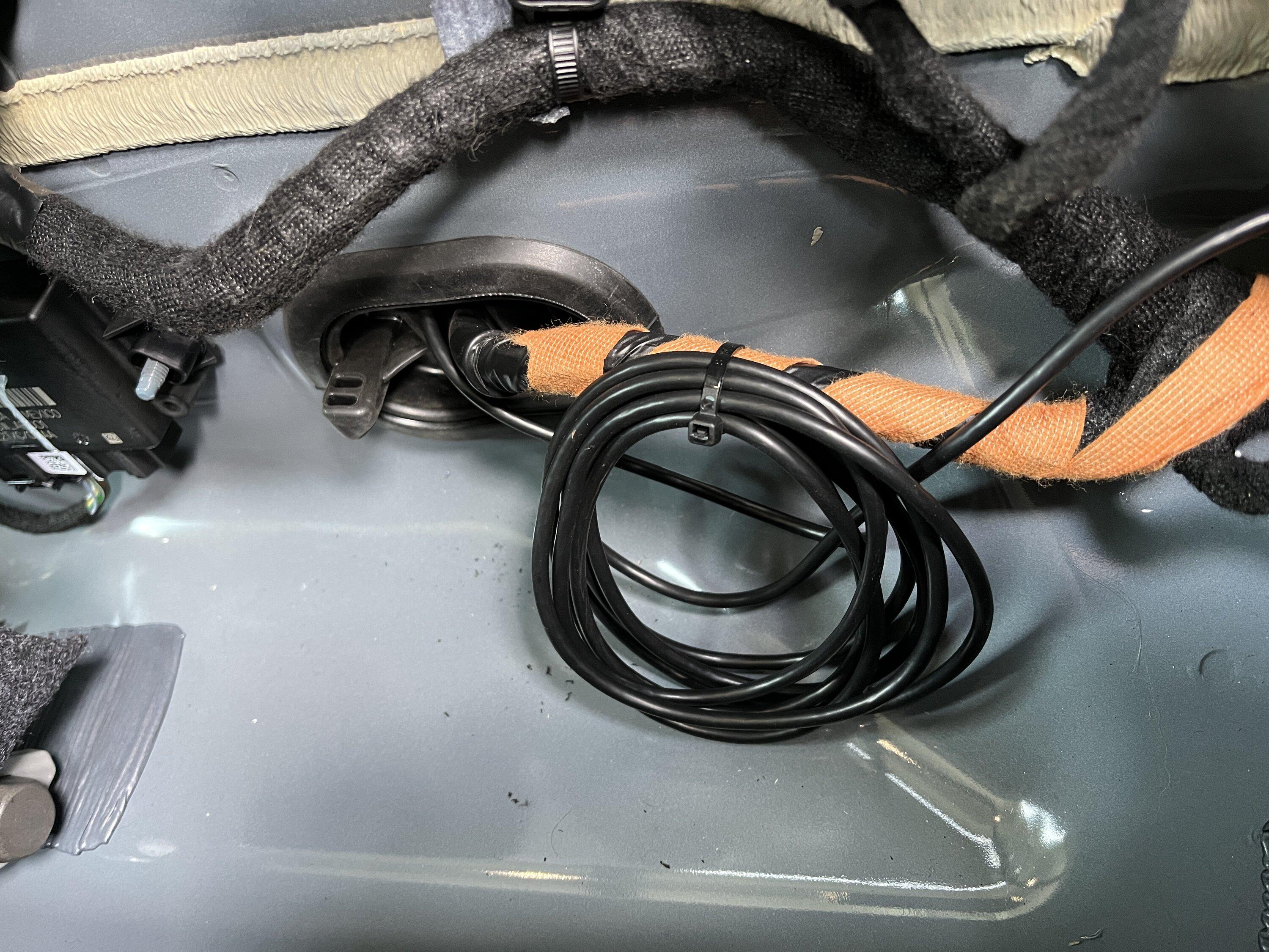 Ford Maverick Wiring for a rear camera IMG_1771.JPG