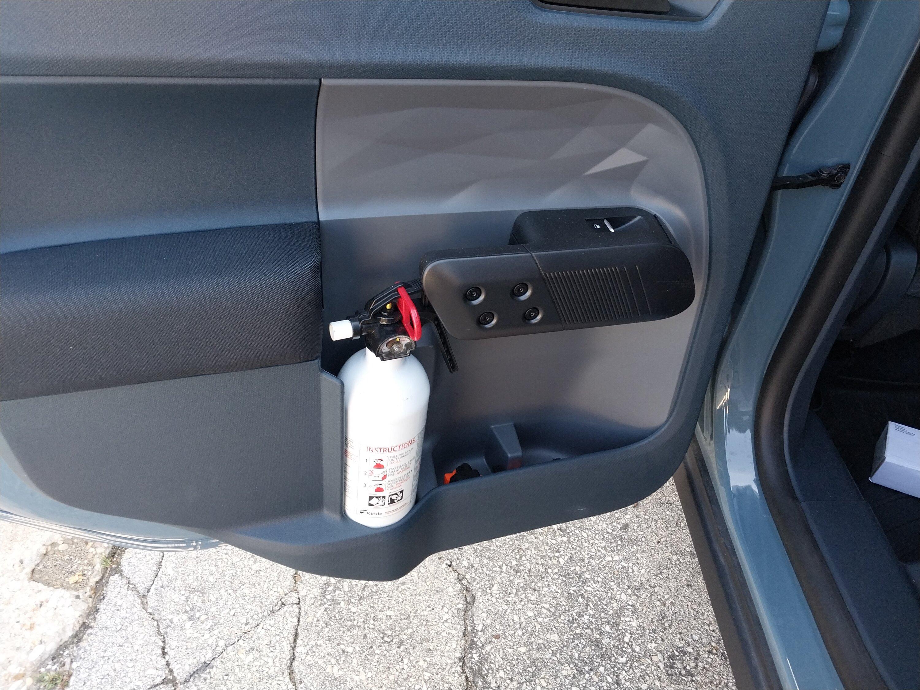 Ford Maverick Fire extinguishers perfect fit for Maverick door's water bottle holder 20230914_122619