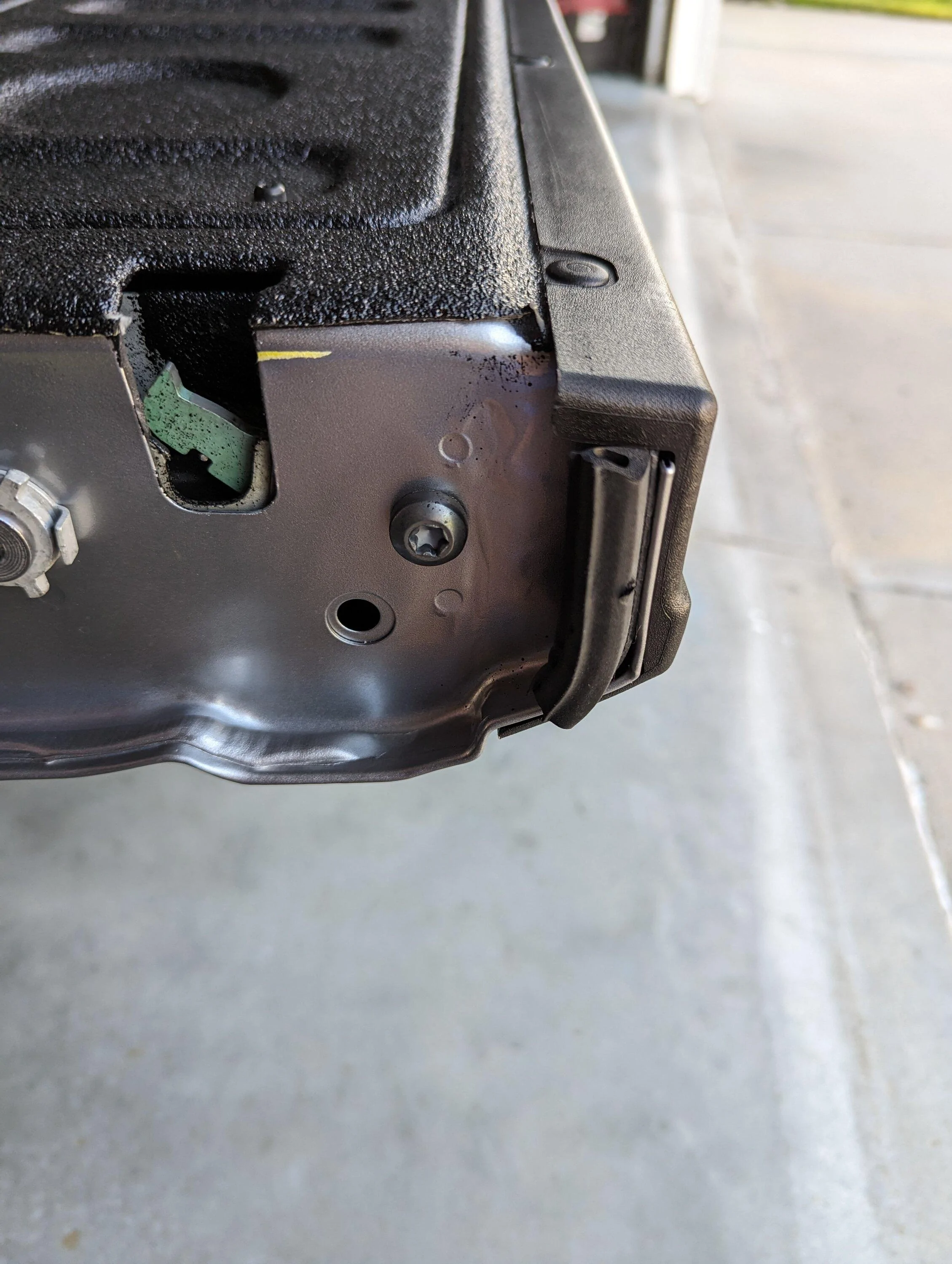 Ford Maverick Tailgate Weather stripping (pics) PXL_20230914_141937302.MP