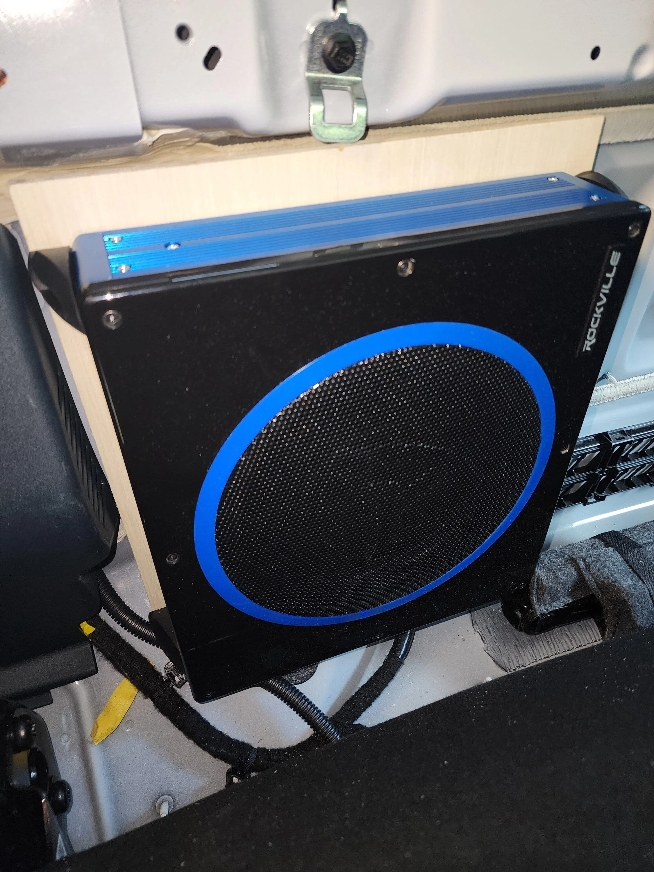 Ford Maverick Inexpensive (relatively) sub-woofer install. 20230914_145759