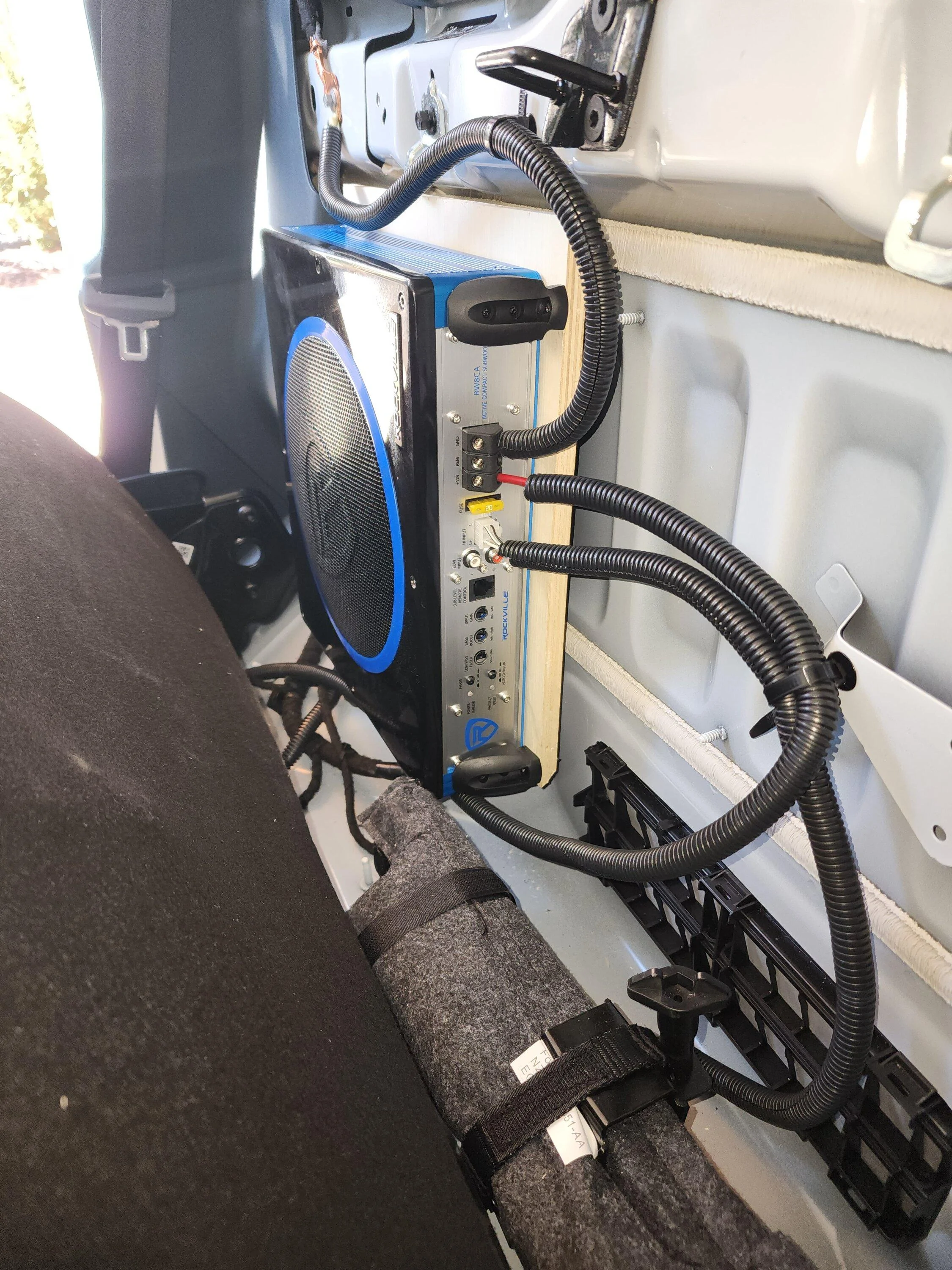 Ford Maverick Inexpensive (relatively) sub-woofer install. 20230915_100921