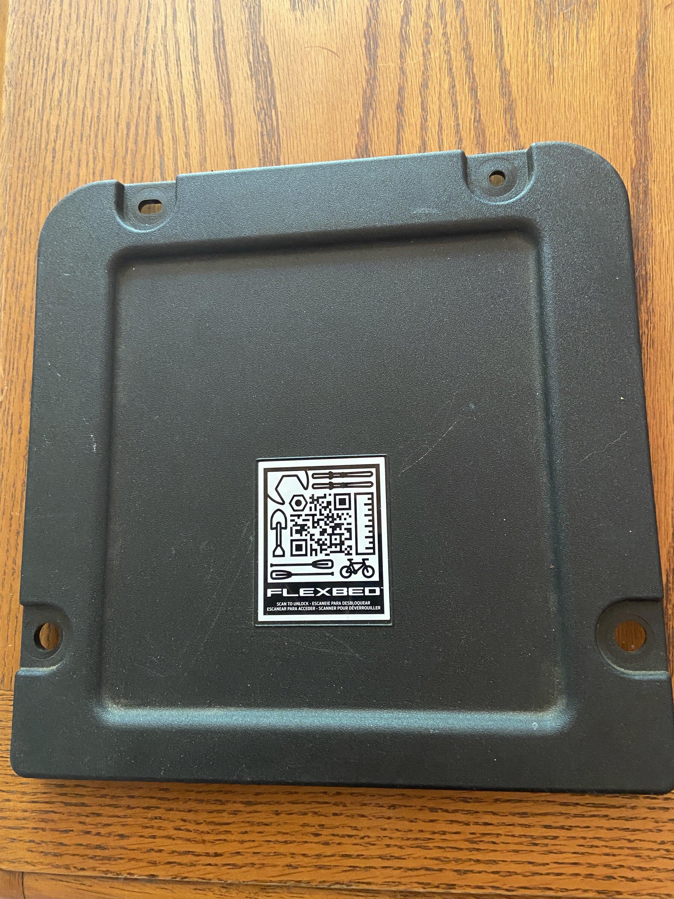 Ford Maverick Bed side cover plate IMG_0627