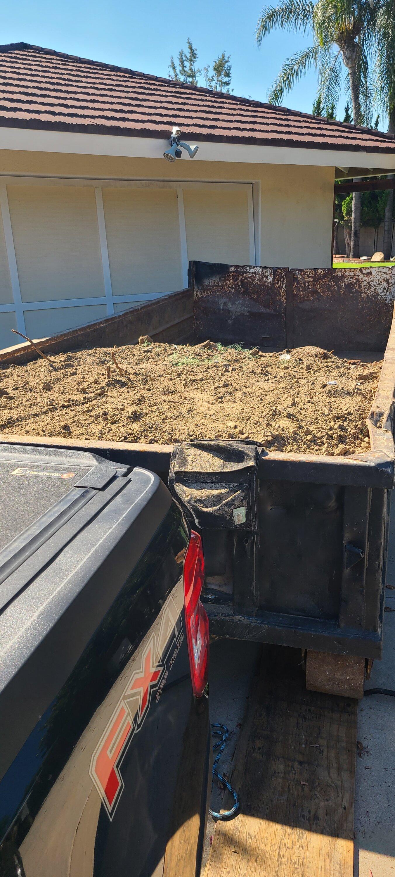 Ford Maverick Using Maverick to move / tow a loaded roll off dumpster? 1000027225