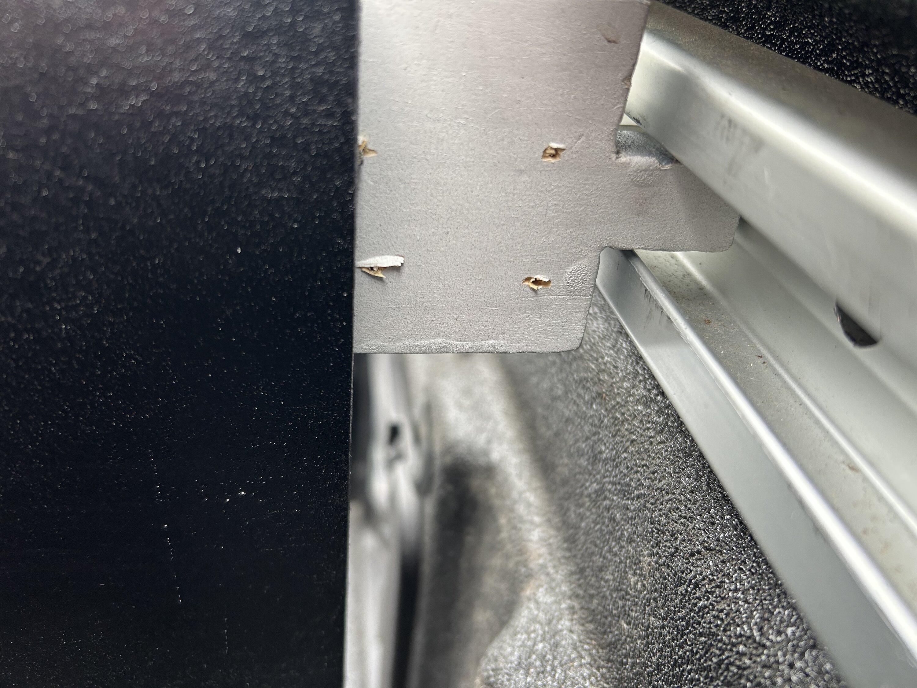 Ford Maverick Adjustable/Easily removable bed divider. IMG_3274