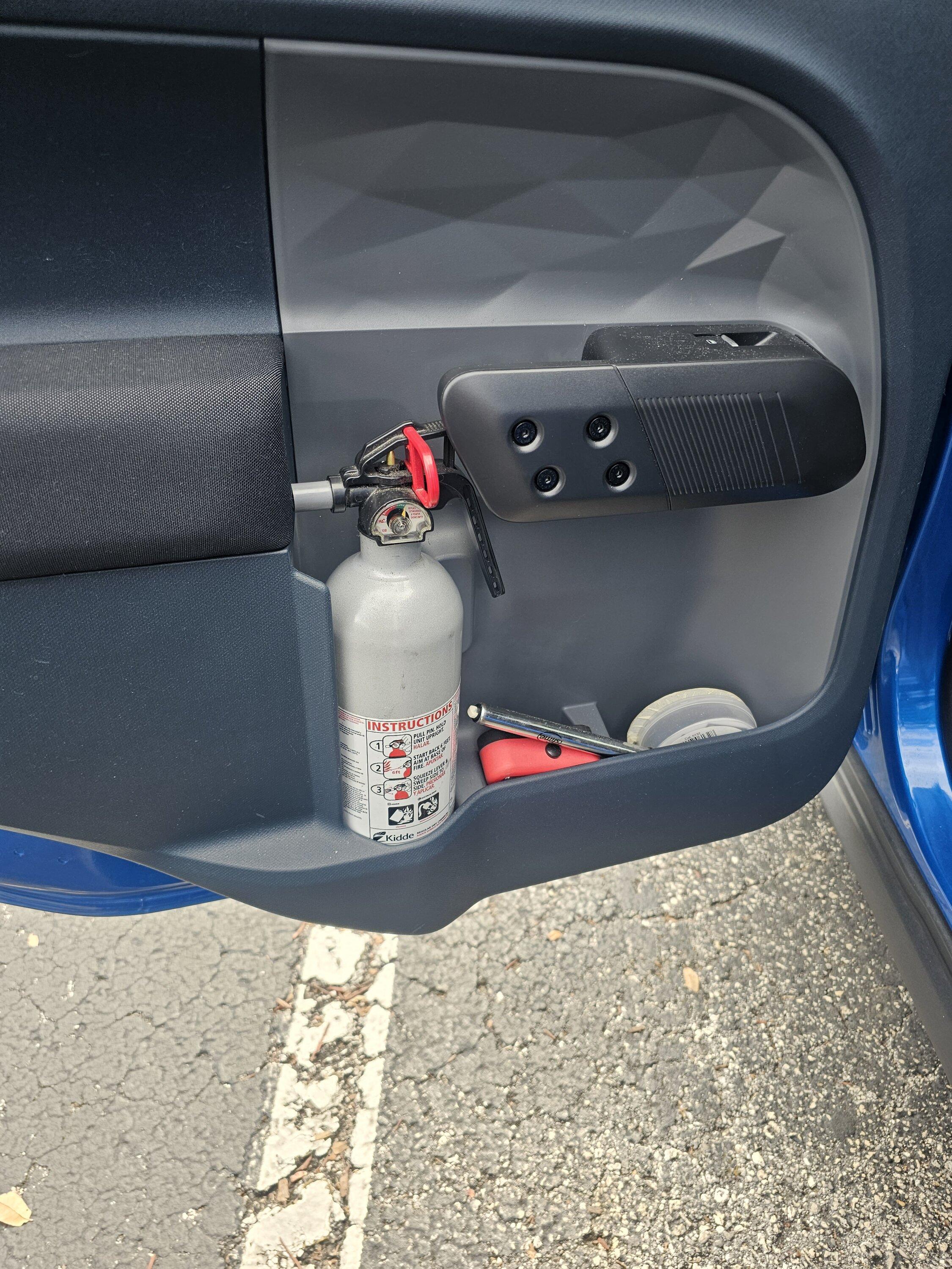 Ford Maverick Fire extinguishers perfect fit for Maverick door's water bottle holder 20231001_145134