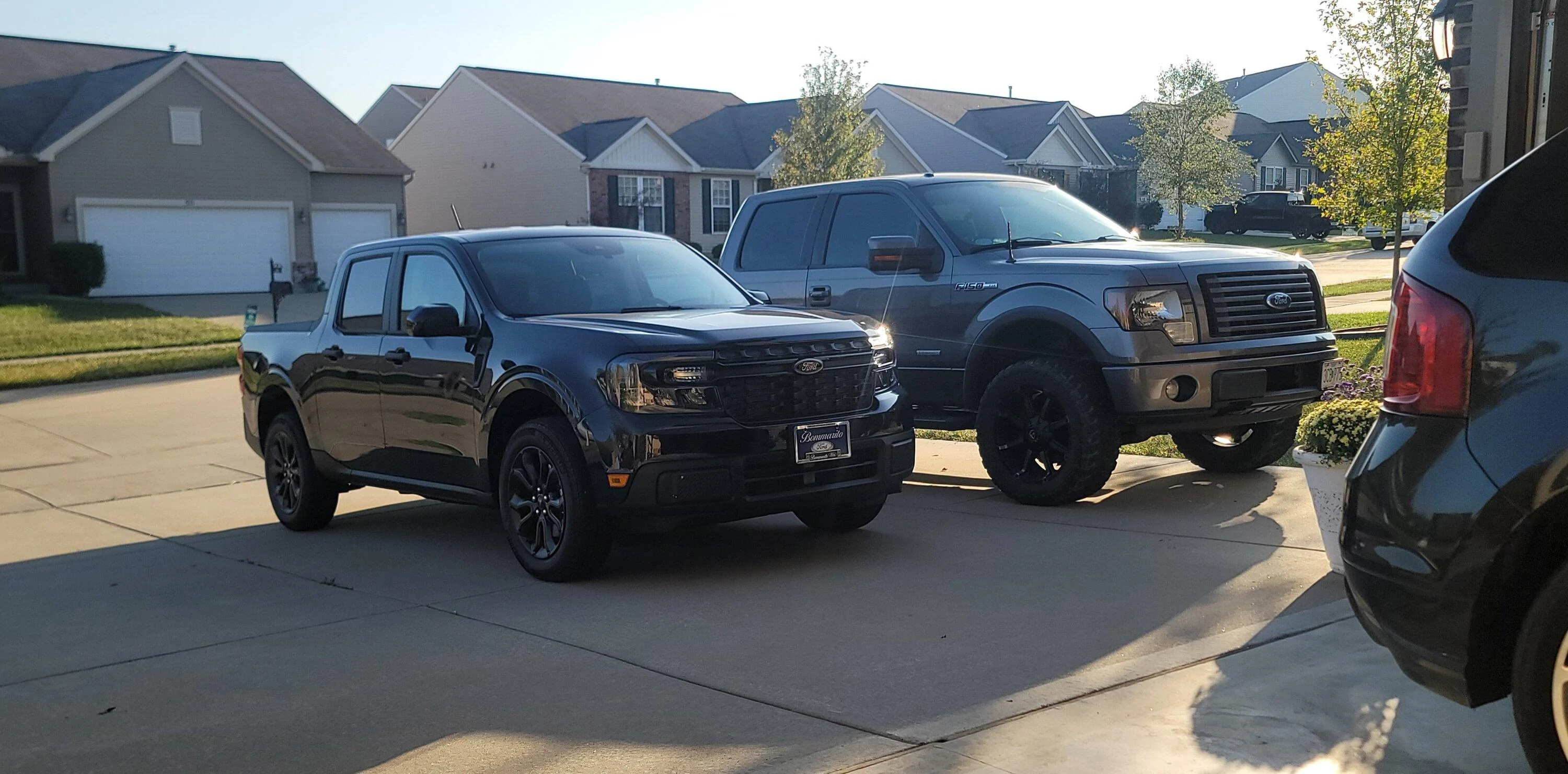Ford Maverick Post your Maverick next to ridiculously large trucks - photos thread Snapchat-8901784