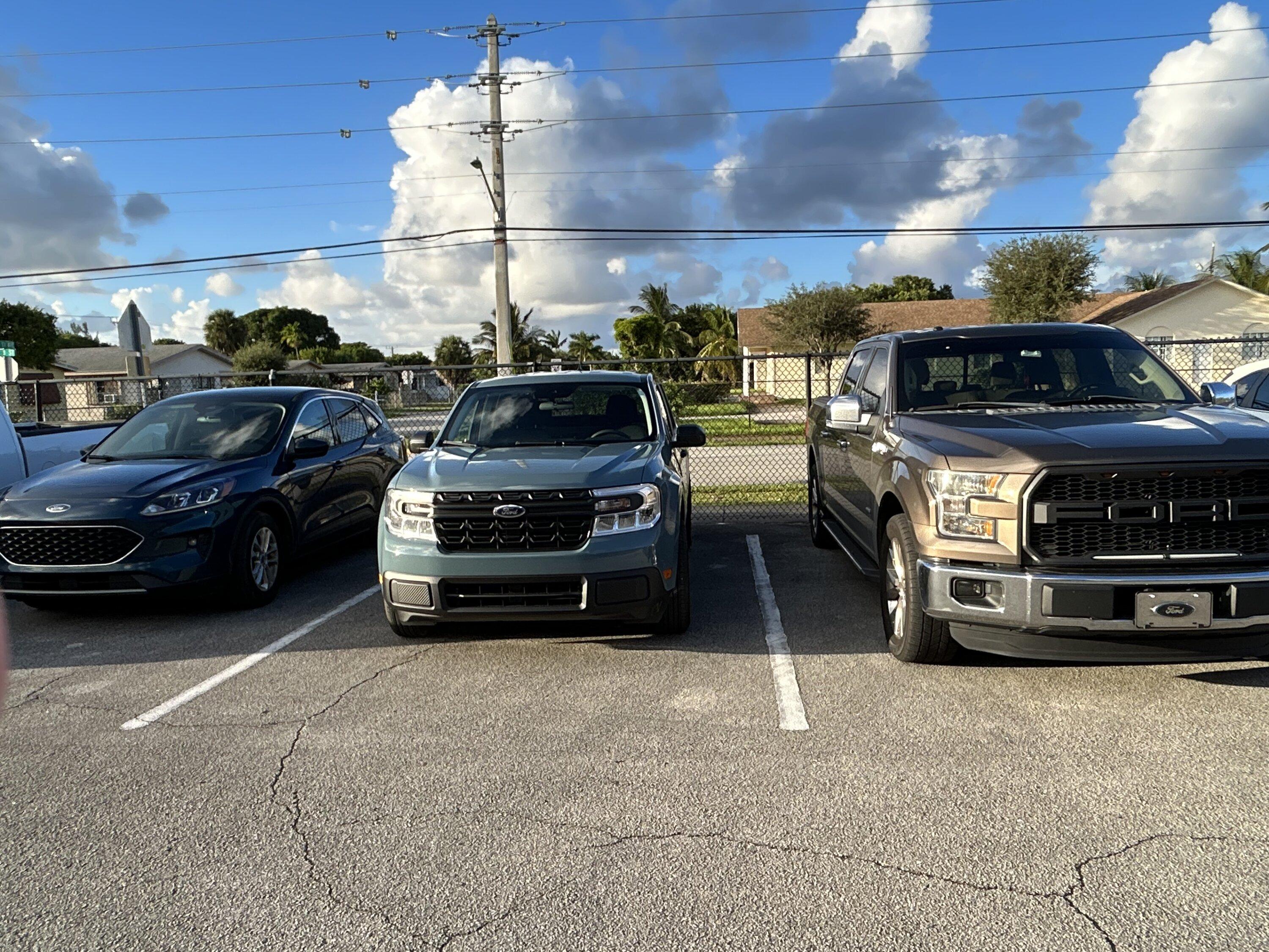 Ford Maverick Post your Maverick next to ridiculously large trucks - photos thread IMG_1352