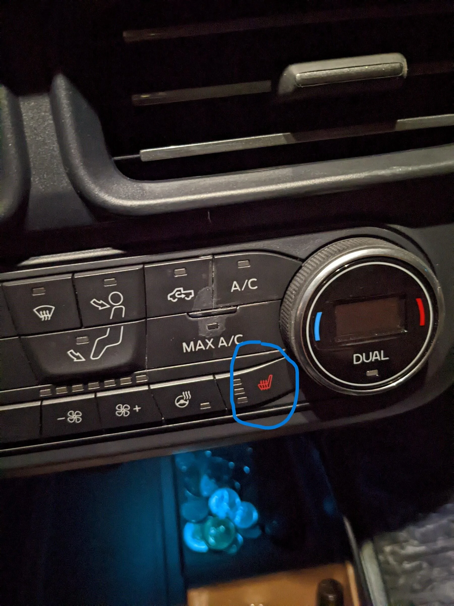 Ford Maverick Heated seats PXL_20220226_235709400