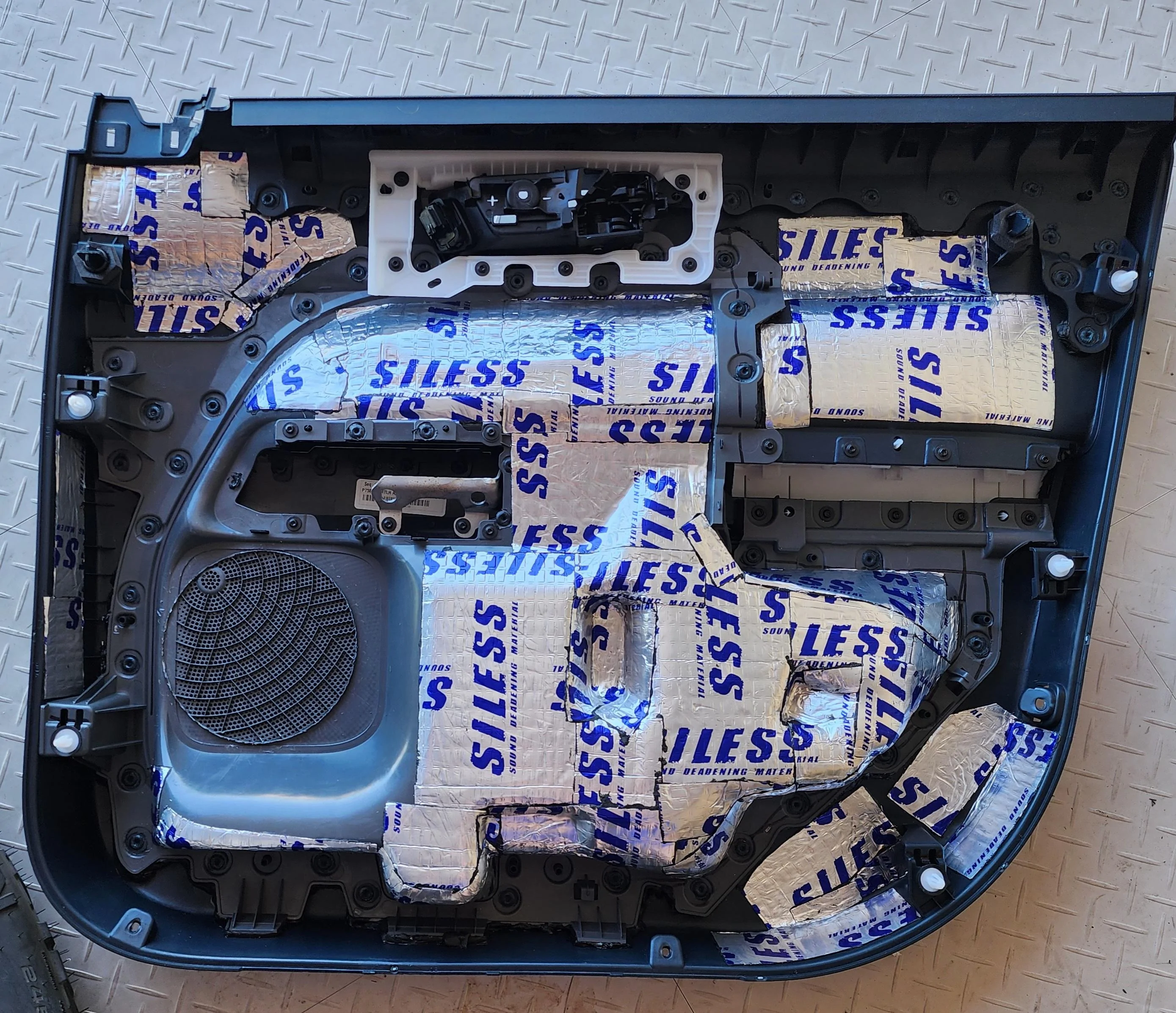 Ford Maverick New Speakers Too Much Vibration? 20231008_154328