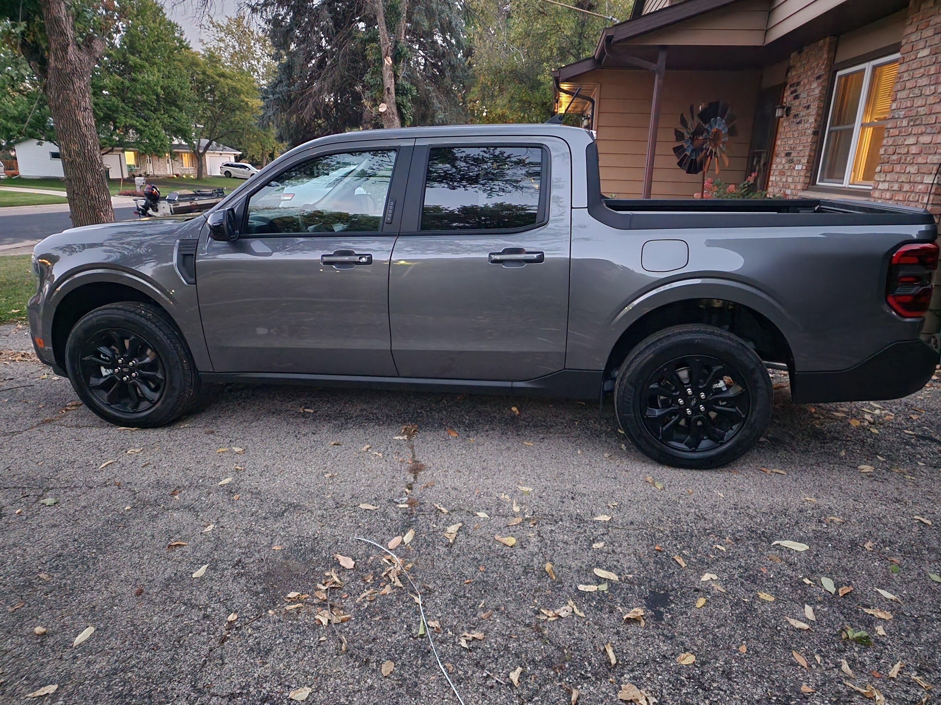 Ford Maverick CARBONIZED GRAY Maverick Photos Thread 20231009_184649