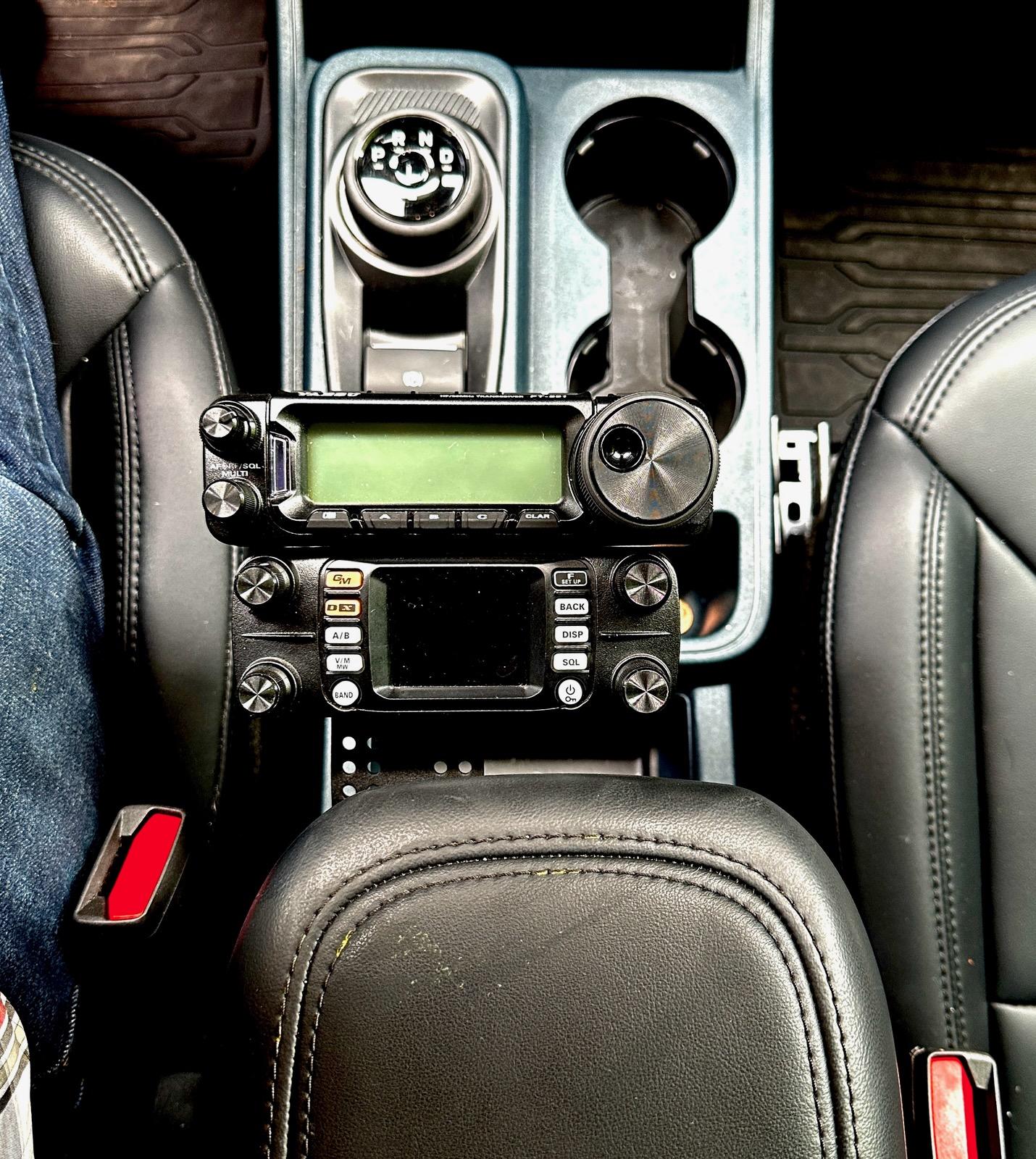 Ford Maverick Ham radio set up IMG_0937