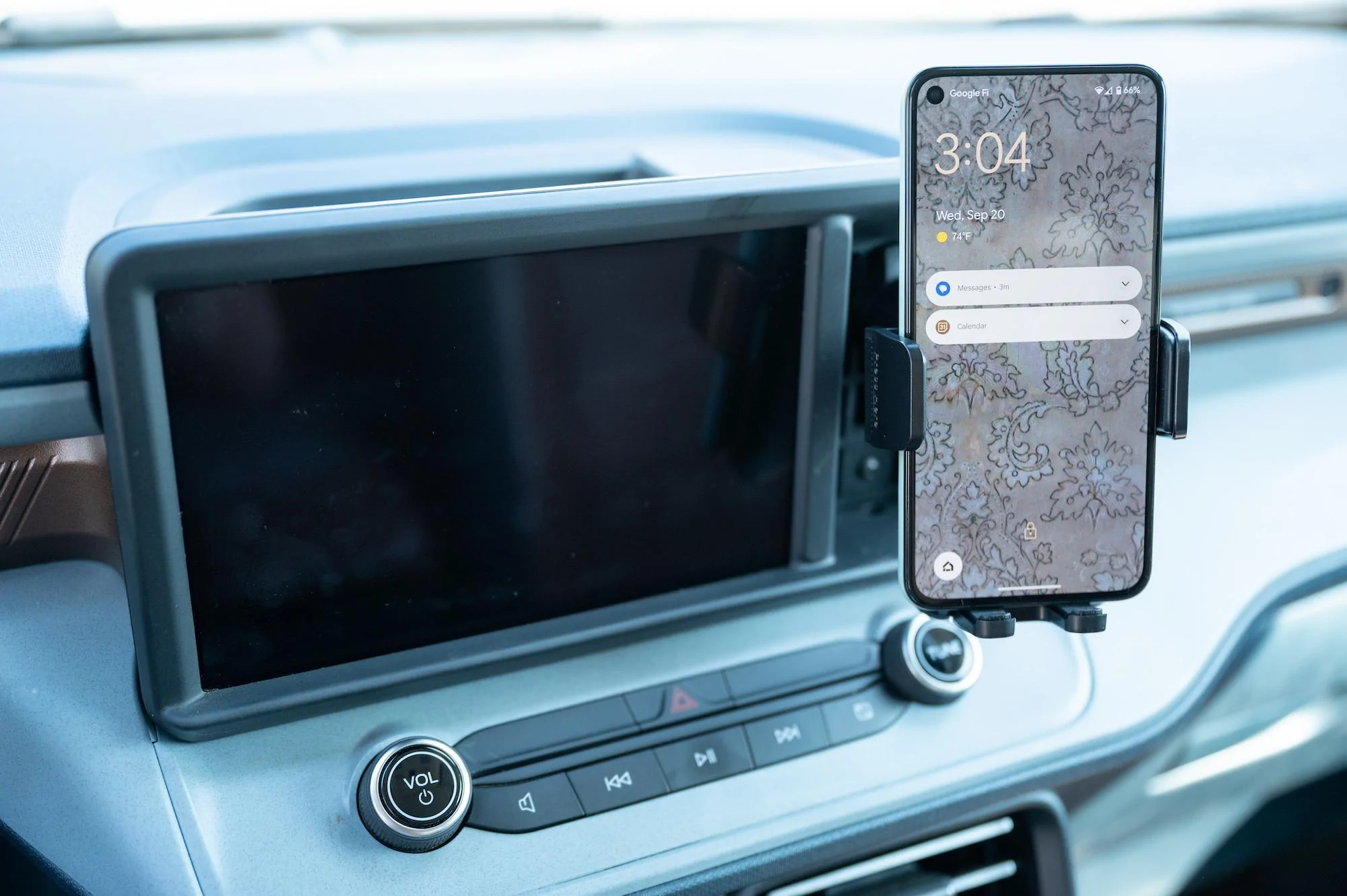 Ford Maverick Maverick Cubby Locking Phone Mount Grid 20230920-DSC_0486