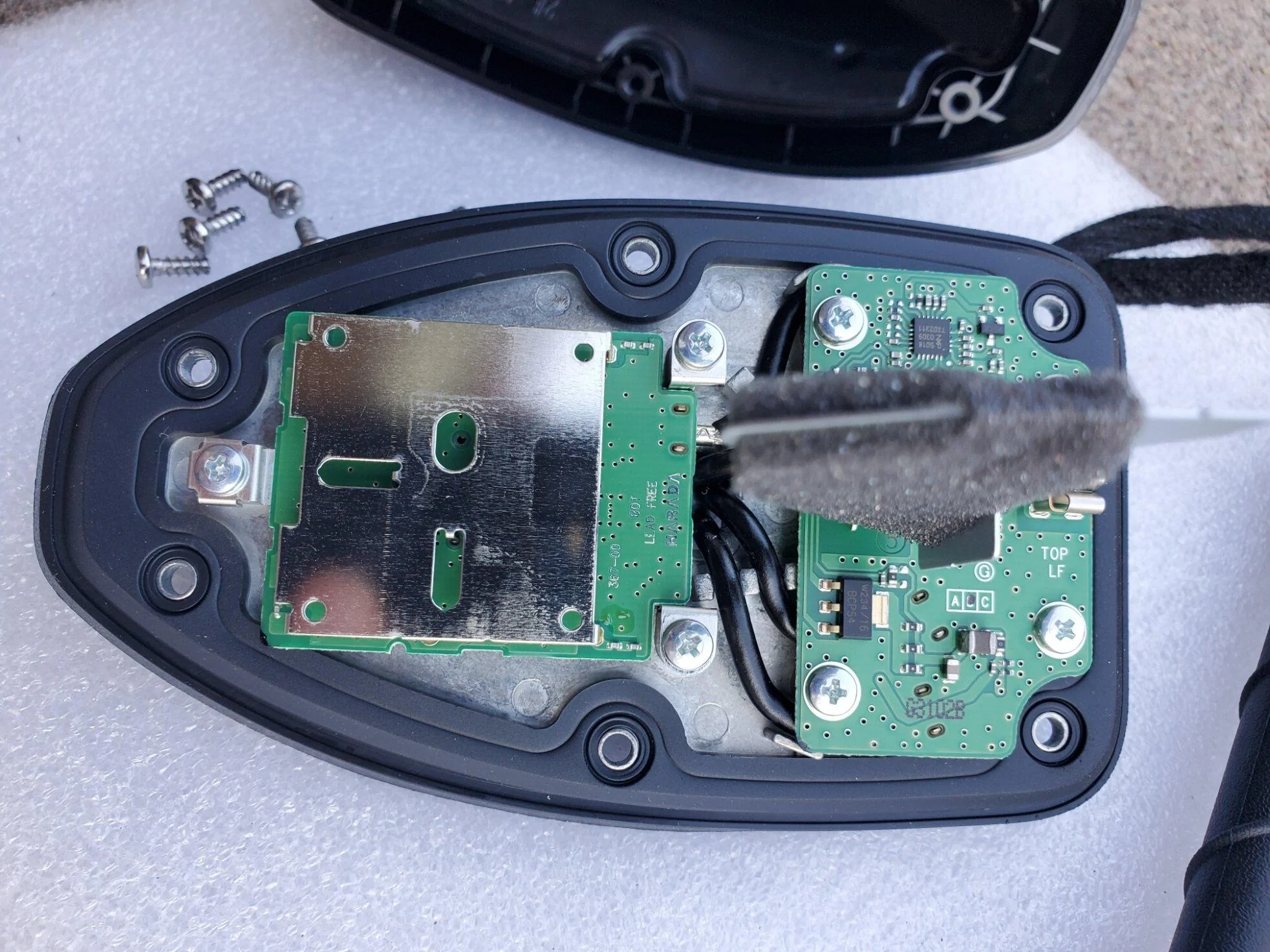Ford Maverick Headliner, antenna, dome light removal A-03