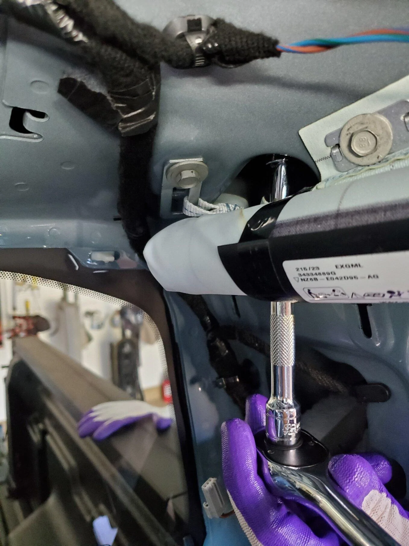 Ford Maverick Headliner, antenna, dome light removal Rear bolt angle wrench