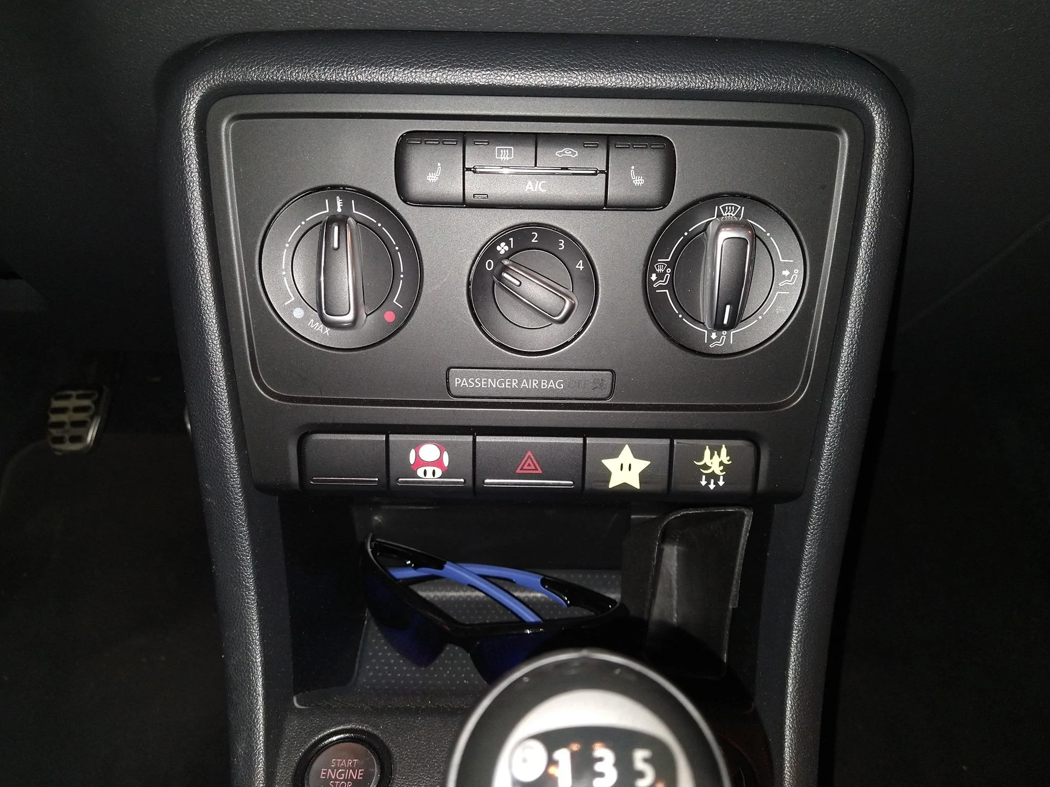 Ford Maverick Wondering What This Button Was On Lariat 220279216_4087662088017123_9185490039209010216_n