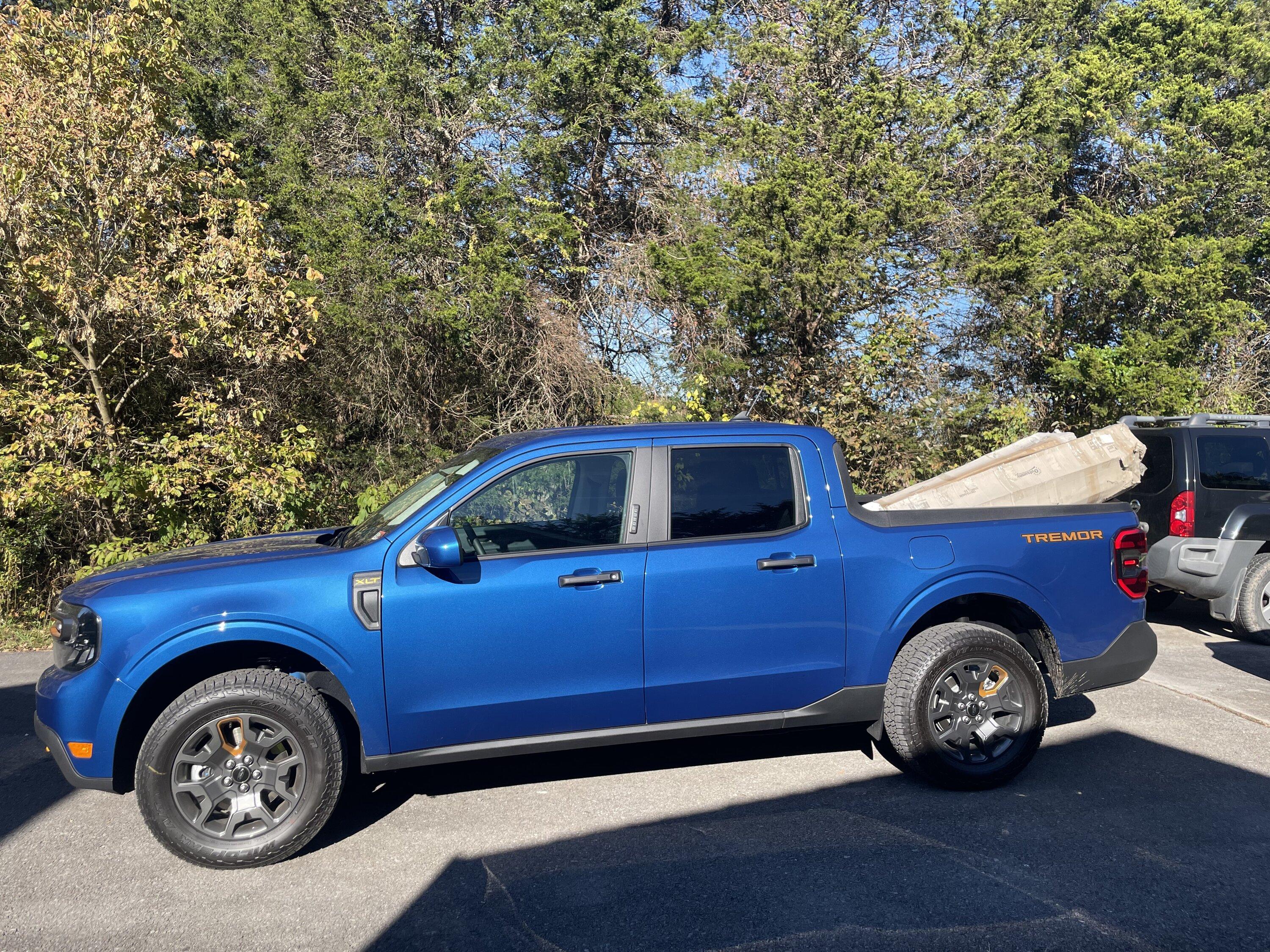 Ford Maverick My 23 Atlas Blue Tremor IMG_4053