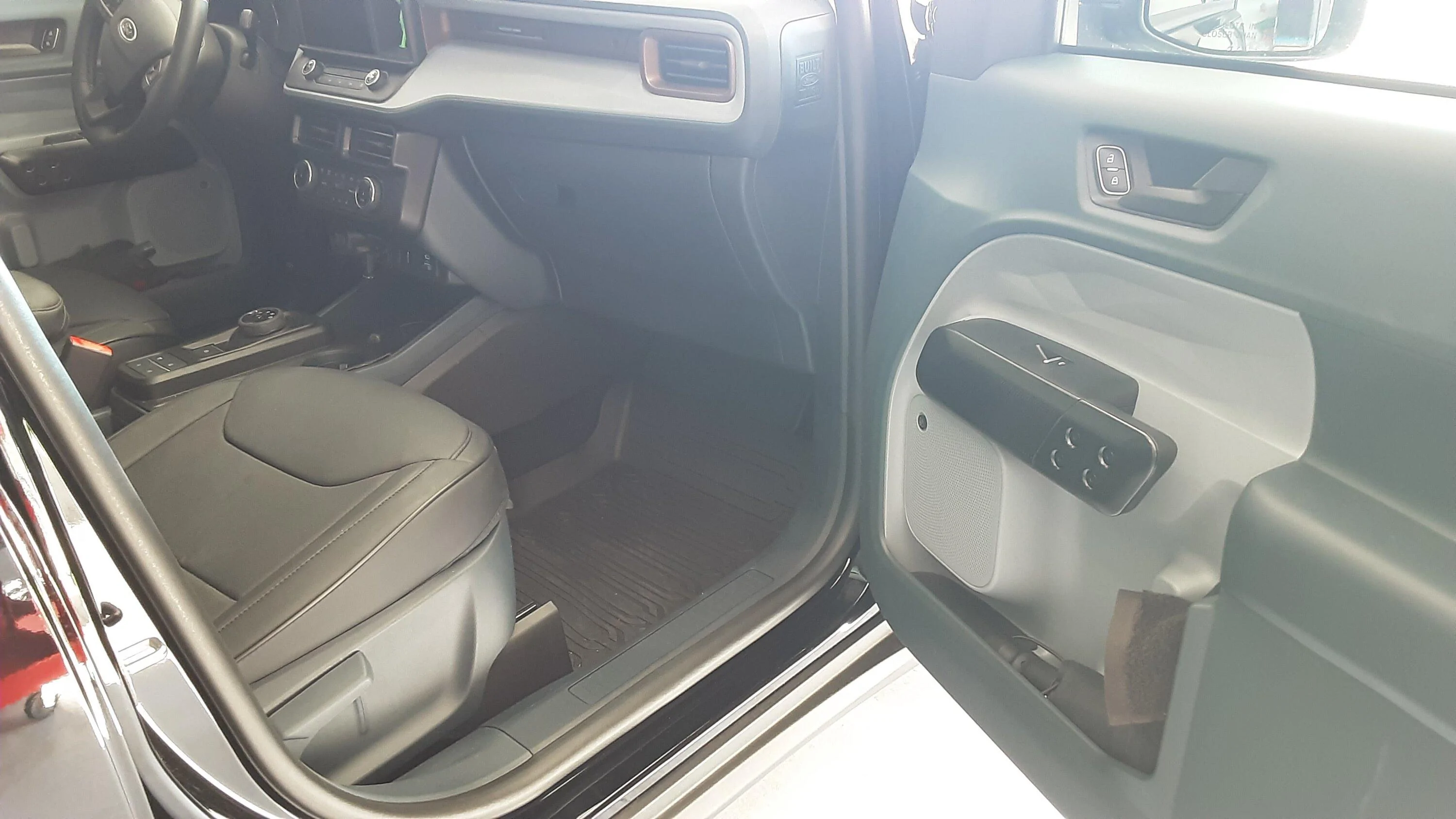 Ford Maverick Those with the Black out Package - Happy? 20231023_154256