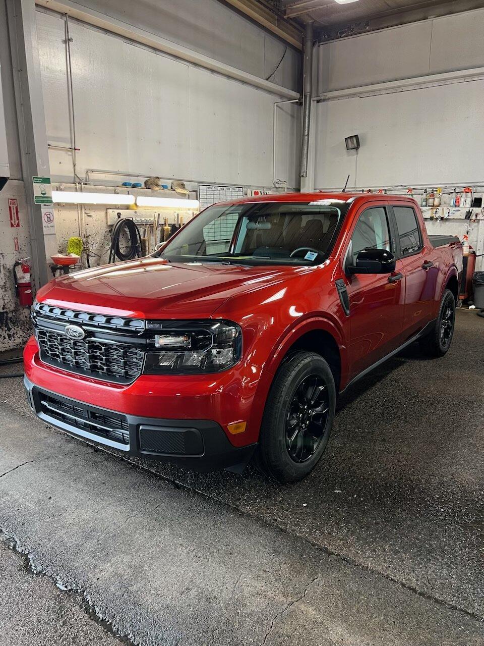 Ford Maverick Miles on truck at delivery IMG_4852