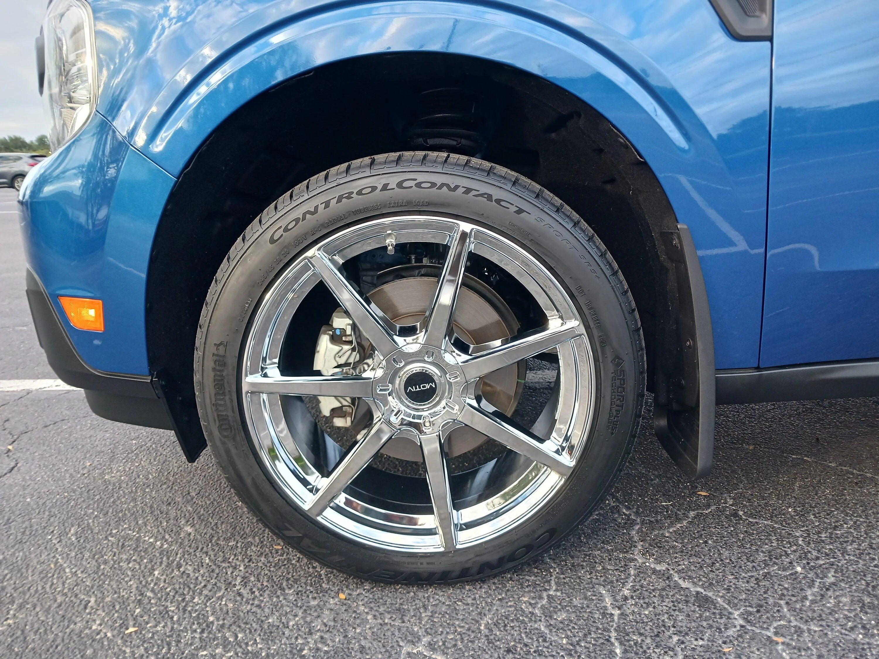 Ford Maverick Matte Gold or Bronze Rims on a White Maverick, Opinion? 20231027_082619