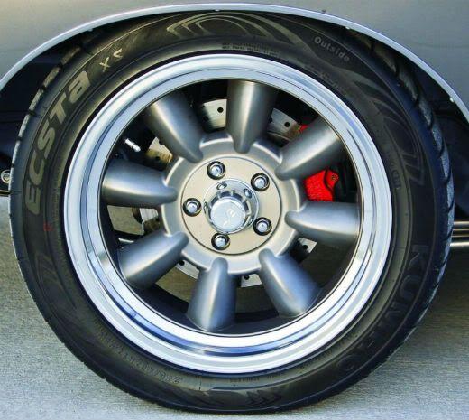 Ford Maverick 20" (Chrome spoked) wheels and tires upgrade f5a6cea1c3e12aab53548548448f7a6e