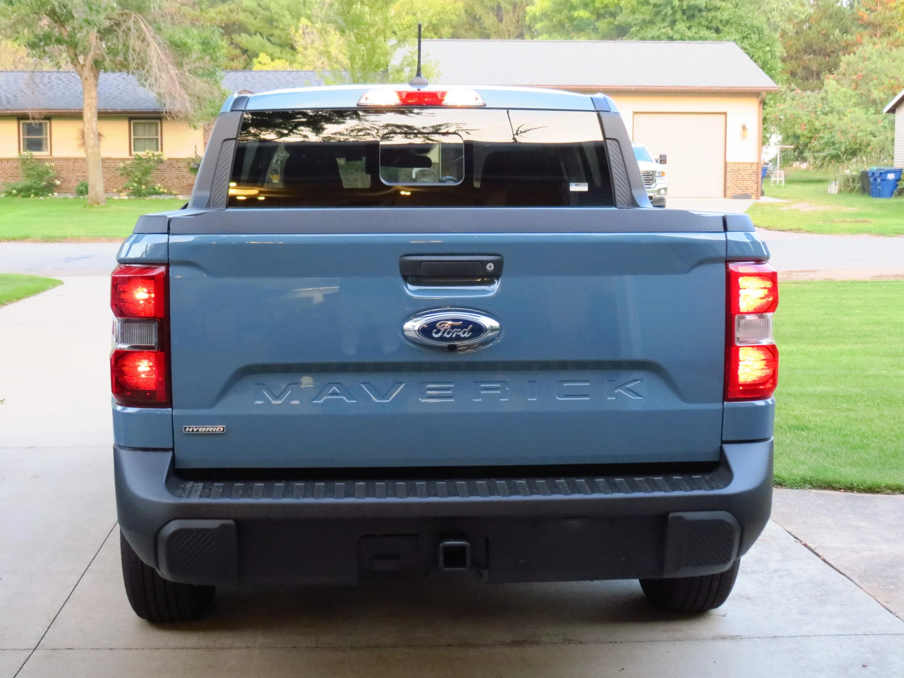 Ford Maverick Blacked out Headlights/Brakelights Modification on 22 Mavericks? stock bulbs, stripped left, headlights on