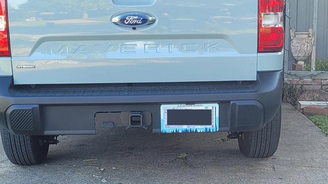Ford Maverick What do you think about this plate cover? tailend