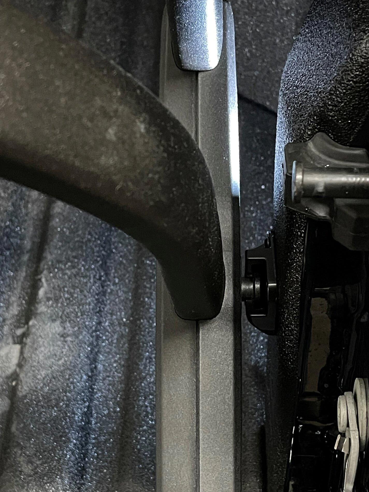 Ford Maverick BakFlip MX4 bed cover with Ford Bed Extender - Yes, they work together (pics + video) 7 extender attachment