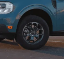 Ford Maverick Painting XLT Wheels Black? 1634920537762