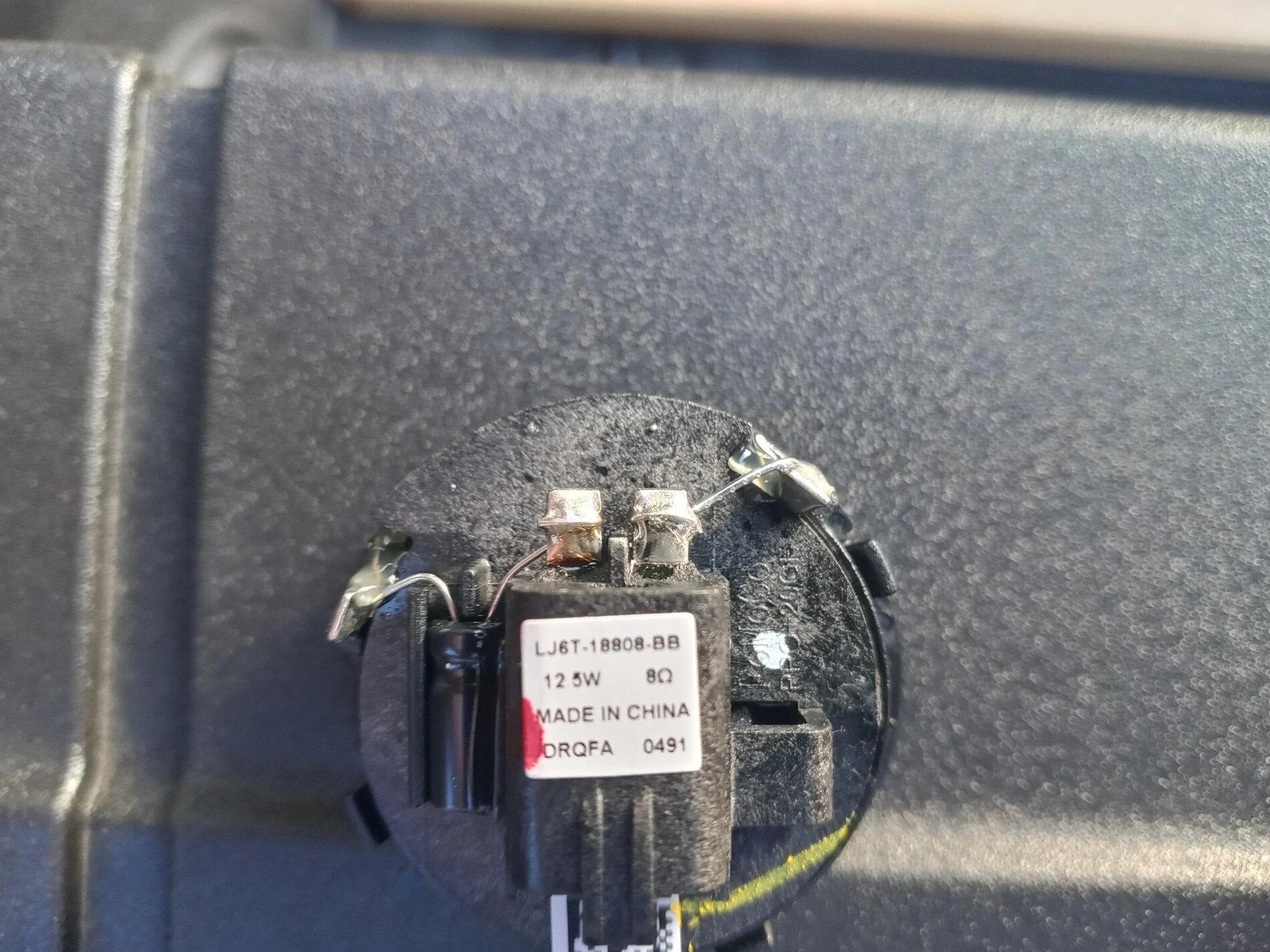 Ford Maverick Speaker removal and sizing 20211022_172901_HDR